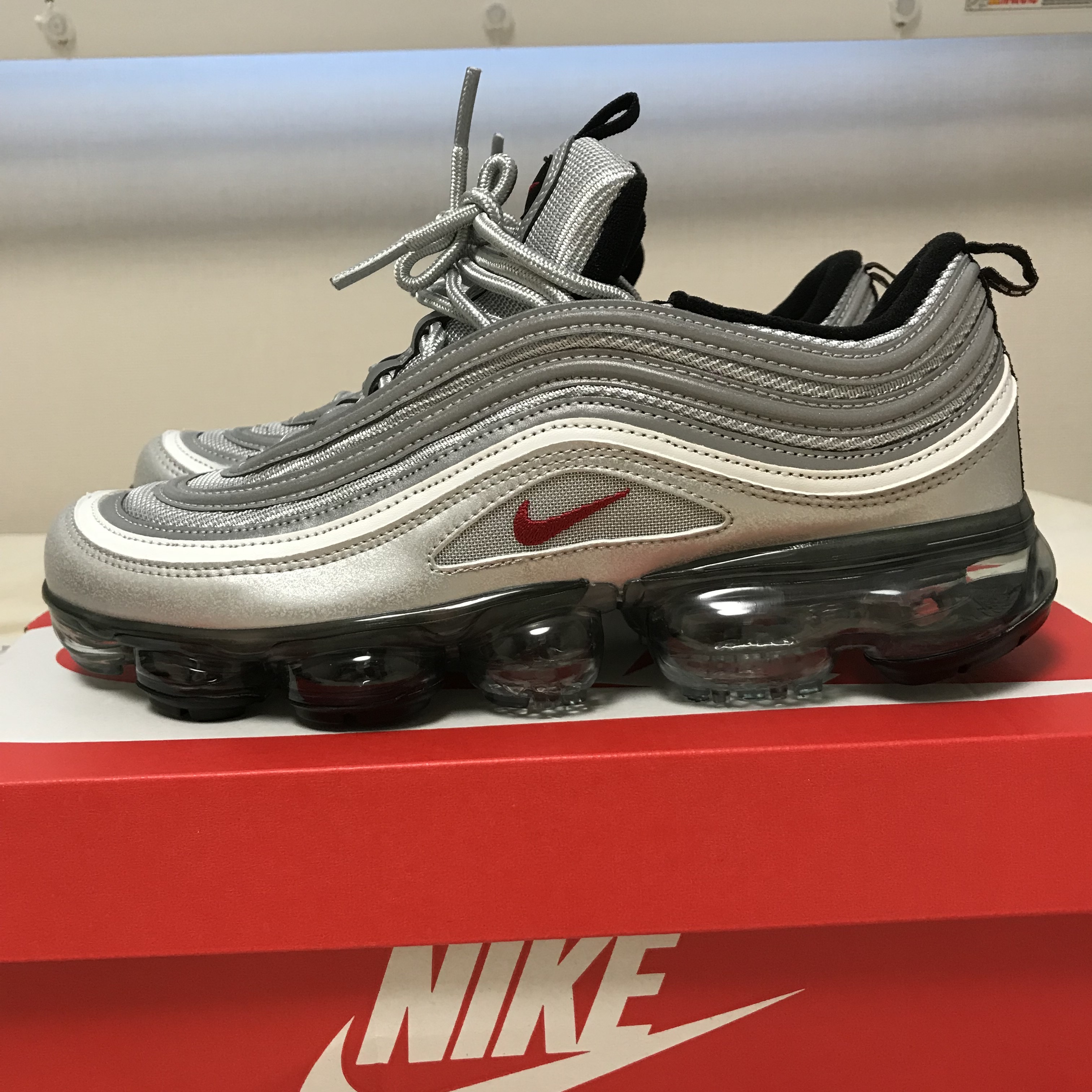 Nike Air VaporMax 97 Silver Bullet 착용 스타일 - 1