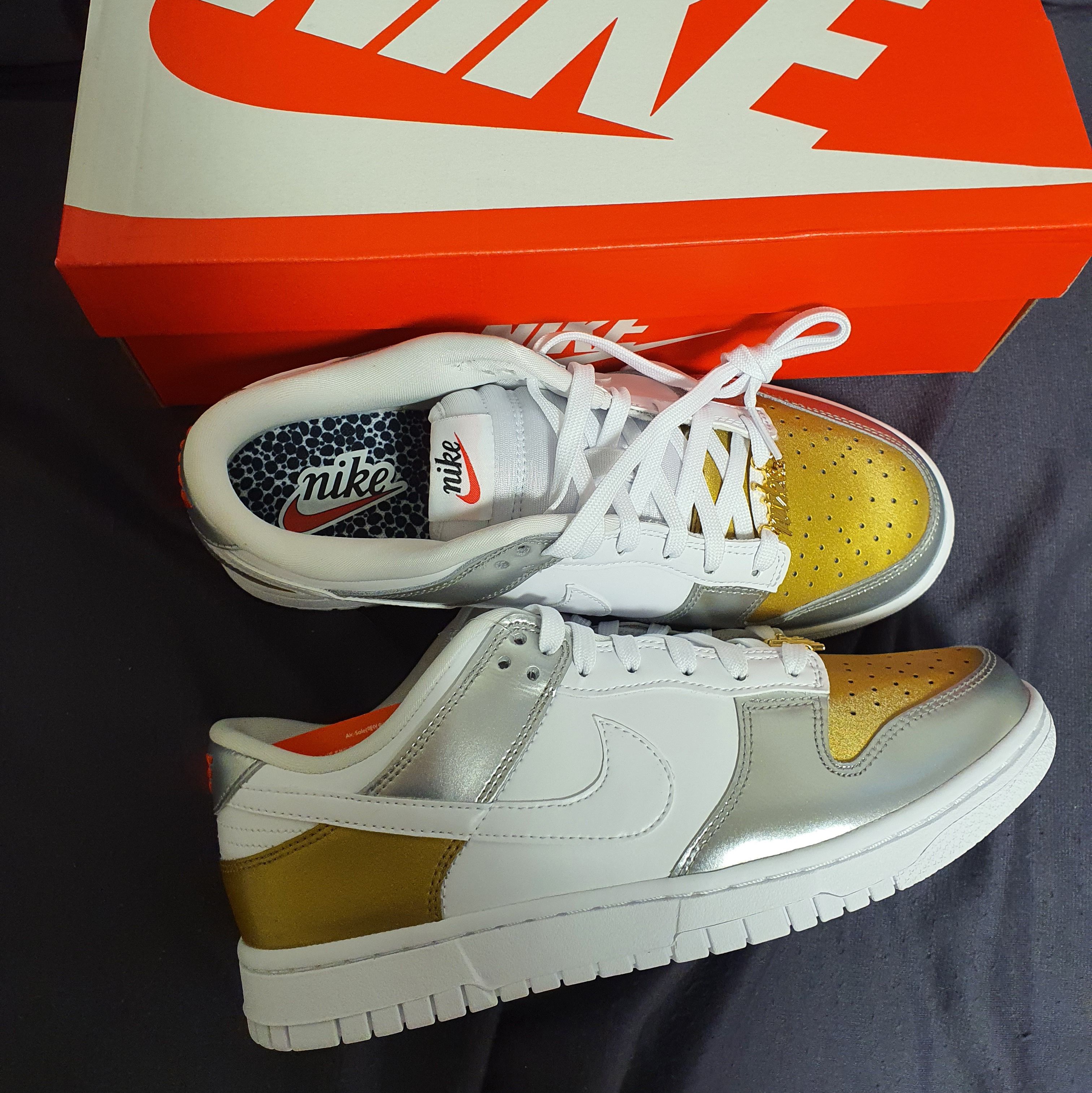 (W) Nike Dunk Low SE Heirloom 착용 스타일