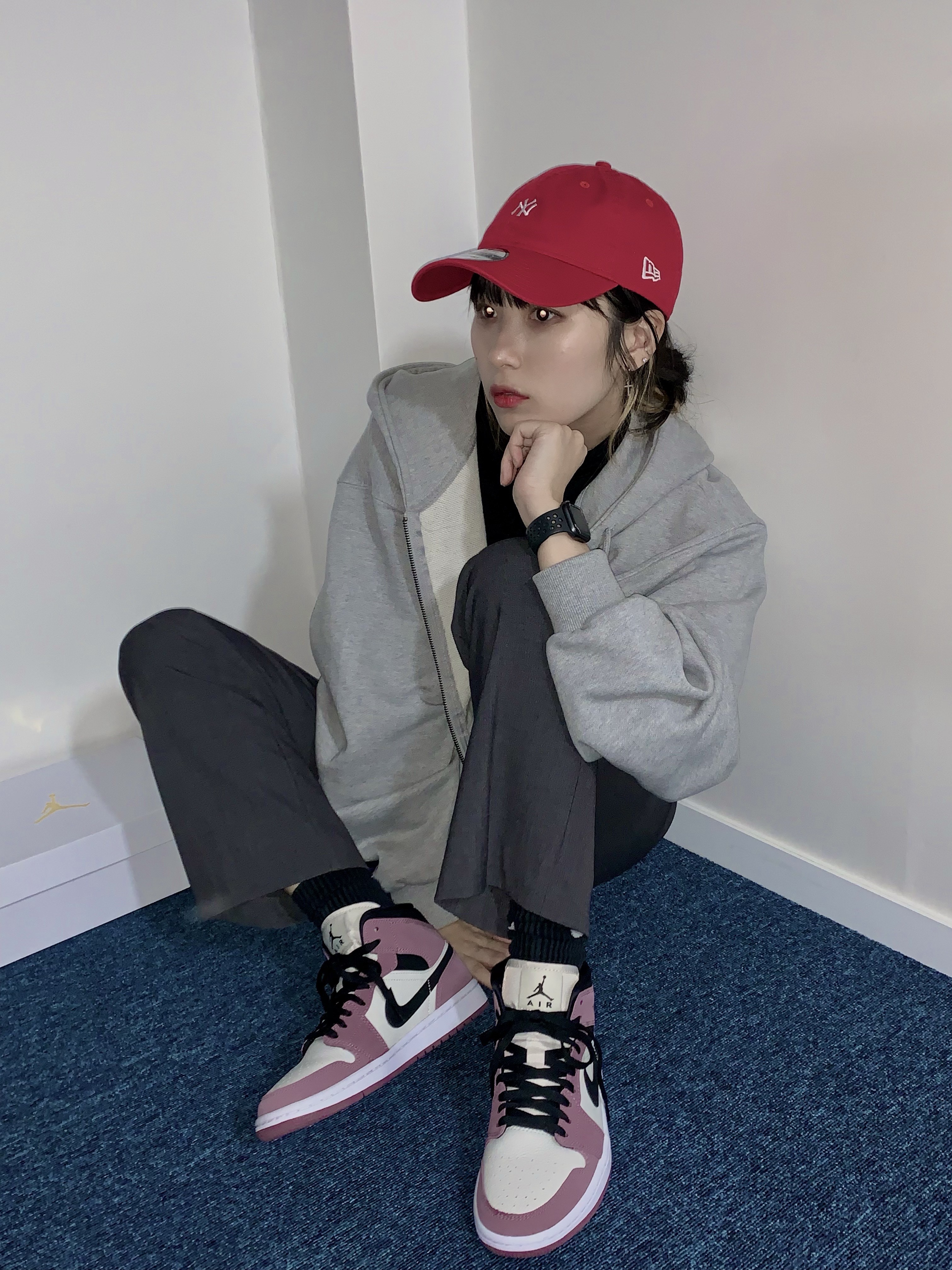 (W) Jordan 1 Mid SE Light Mulberry 착용 스타일 - 2