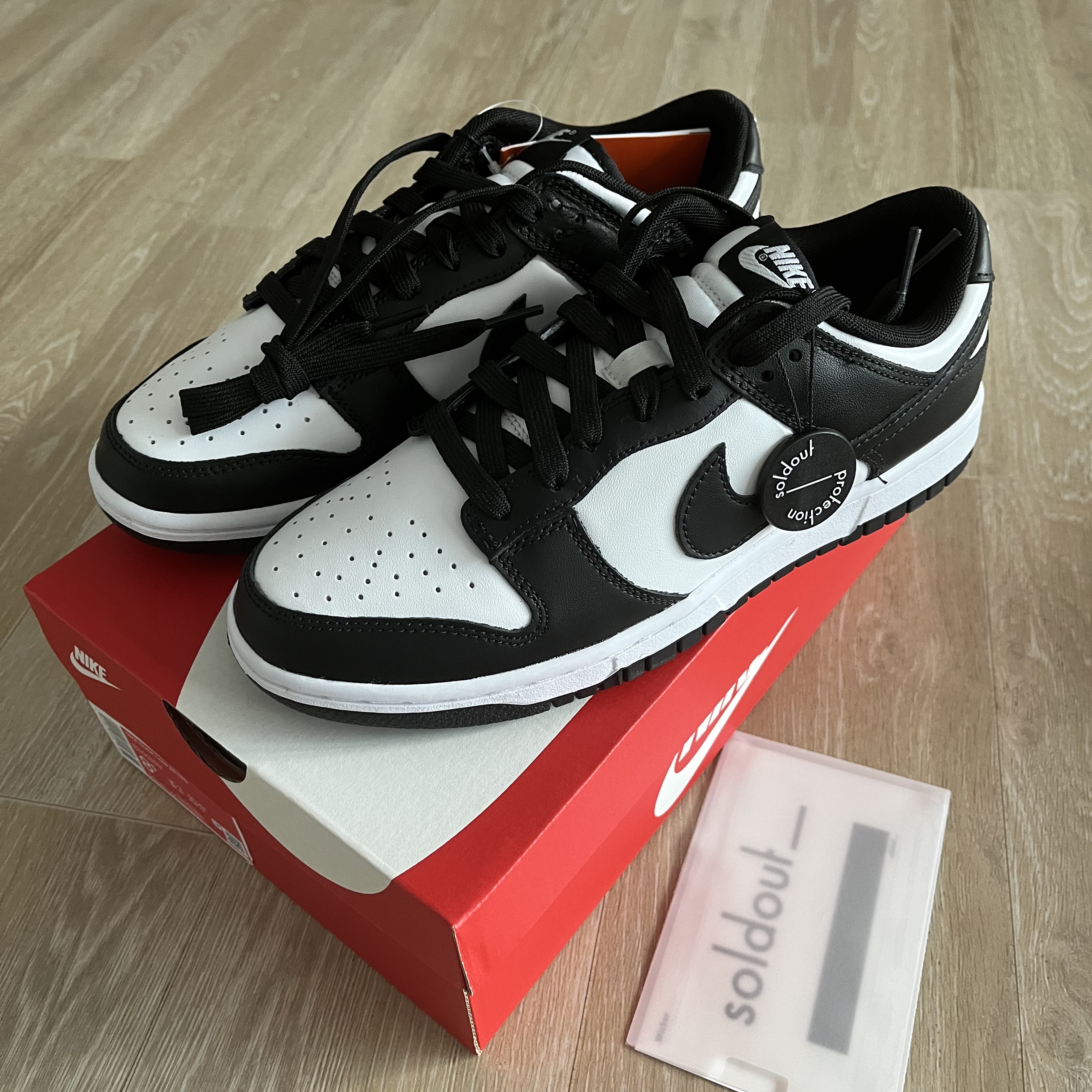 Nike Dunk Low Retro Black 착용 스타일