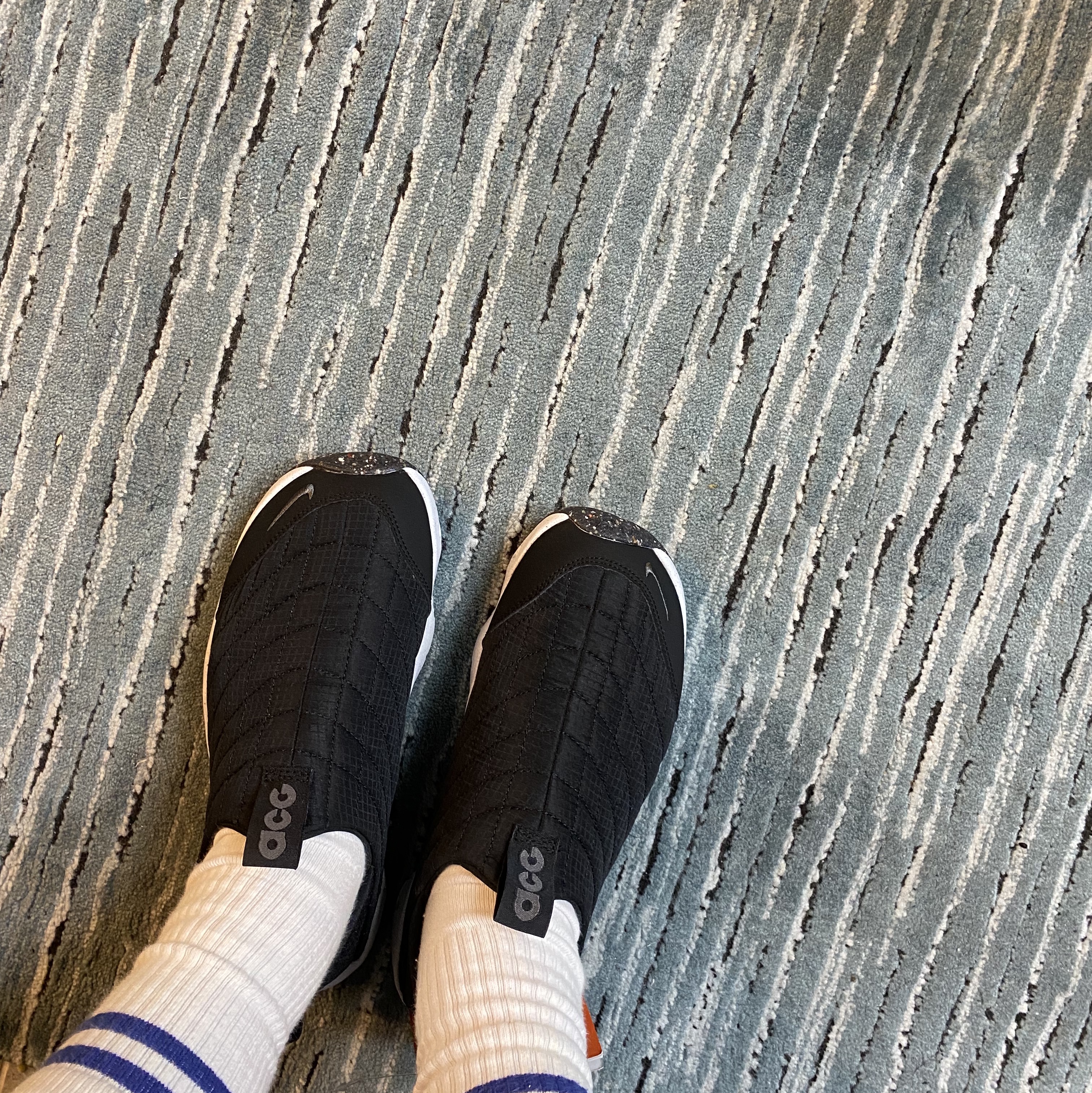 Nike ACG Moc 3.5 Black 착용 스타일 - 3