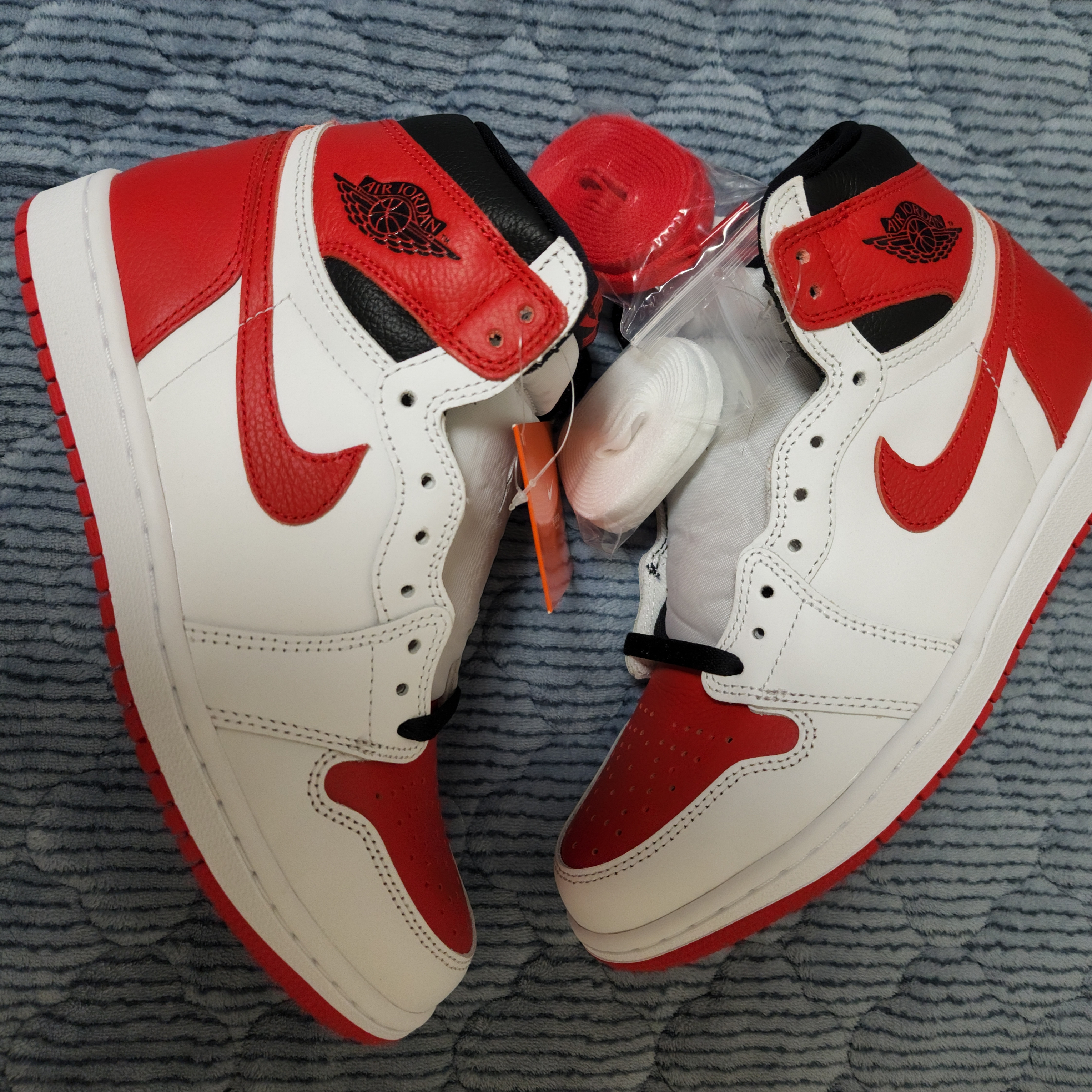 Jordan 1 Retro High OG Heritage 착용 스타일 - 1