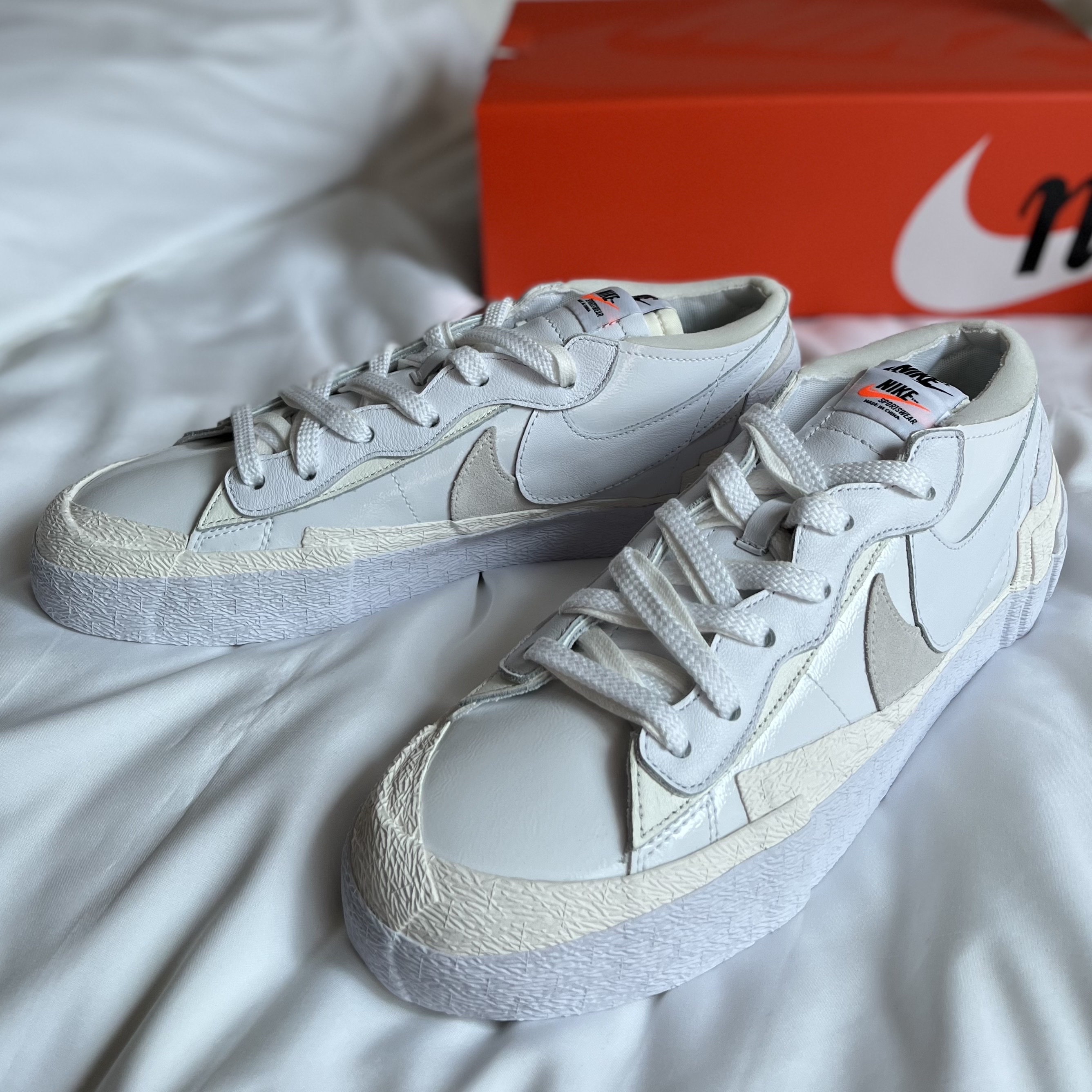 Nike x Sacai Blazer Low White Patent Leather 착용 스타일