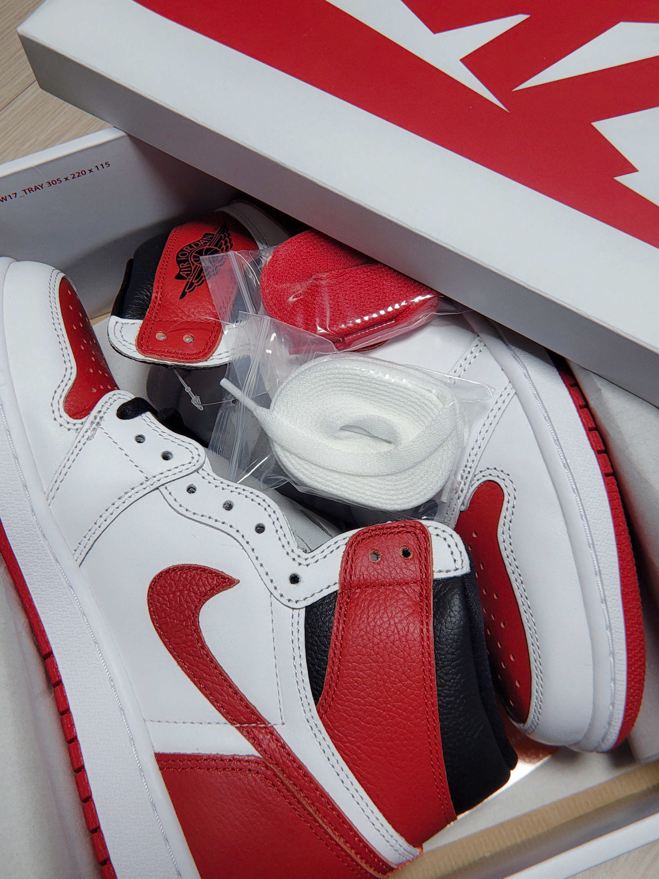 Jordan 1 Retro High OG Heritage 착용 스타일
