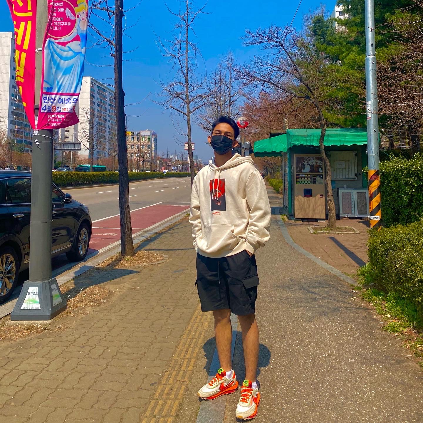 Nike x Sacai x Clot LDWaffle Orange Blaze 착용 스타일 - 1