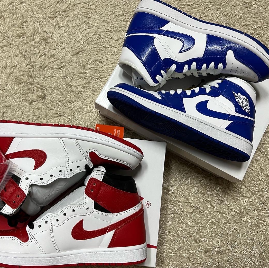 Jordan 1 Retro High OG Heritage, (W) Jordan 1 Mid White Hyper Royal 착용 스타일 - 1