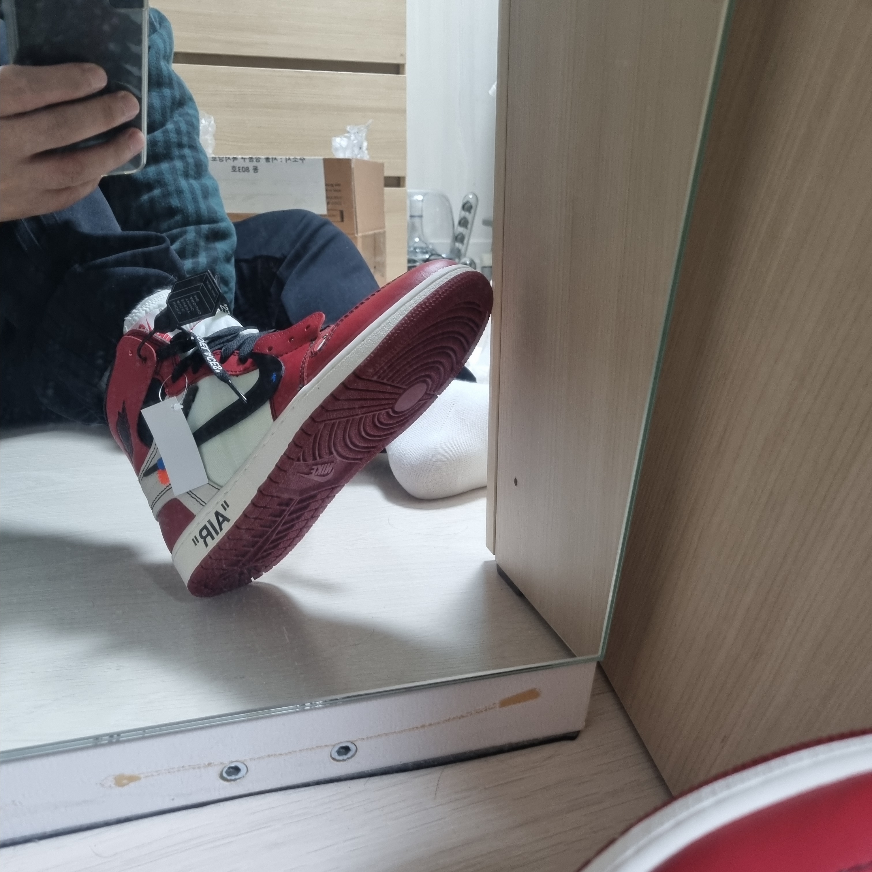 Jordan 1 x Dior Low OG, Adidas Yeezy Boost 700 V2 Static 2022 착용 스타일 - 4