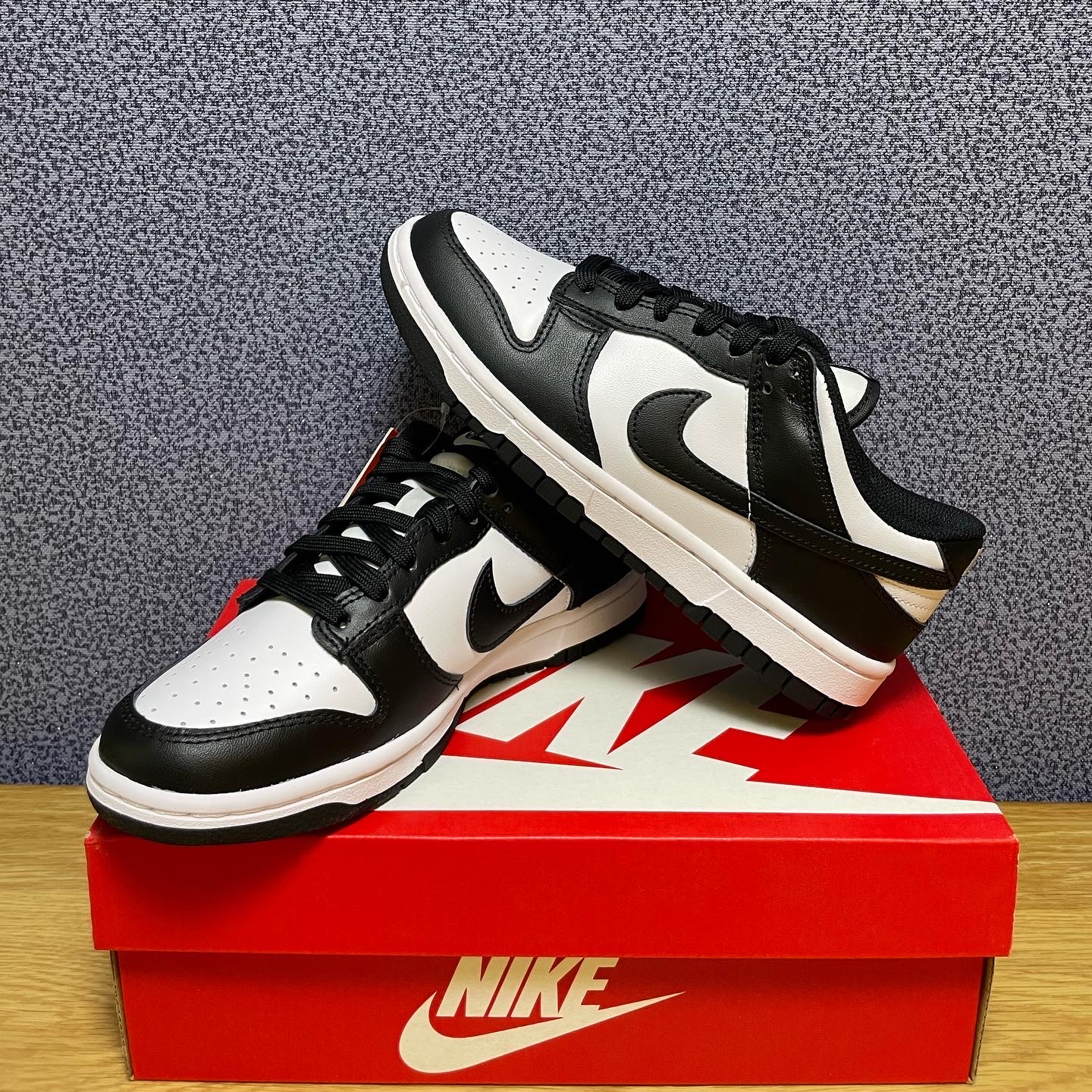 Nike Dunk Low Retro Black 착용 스타일 - 1