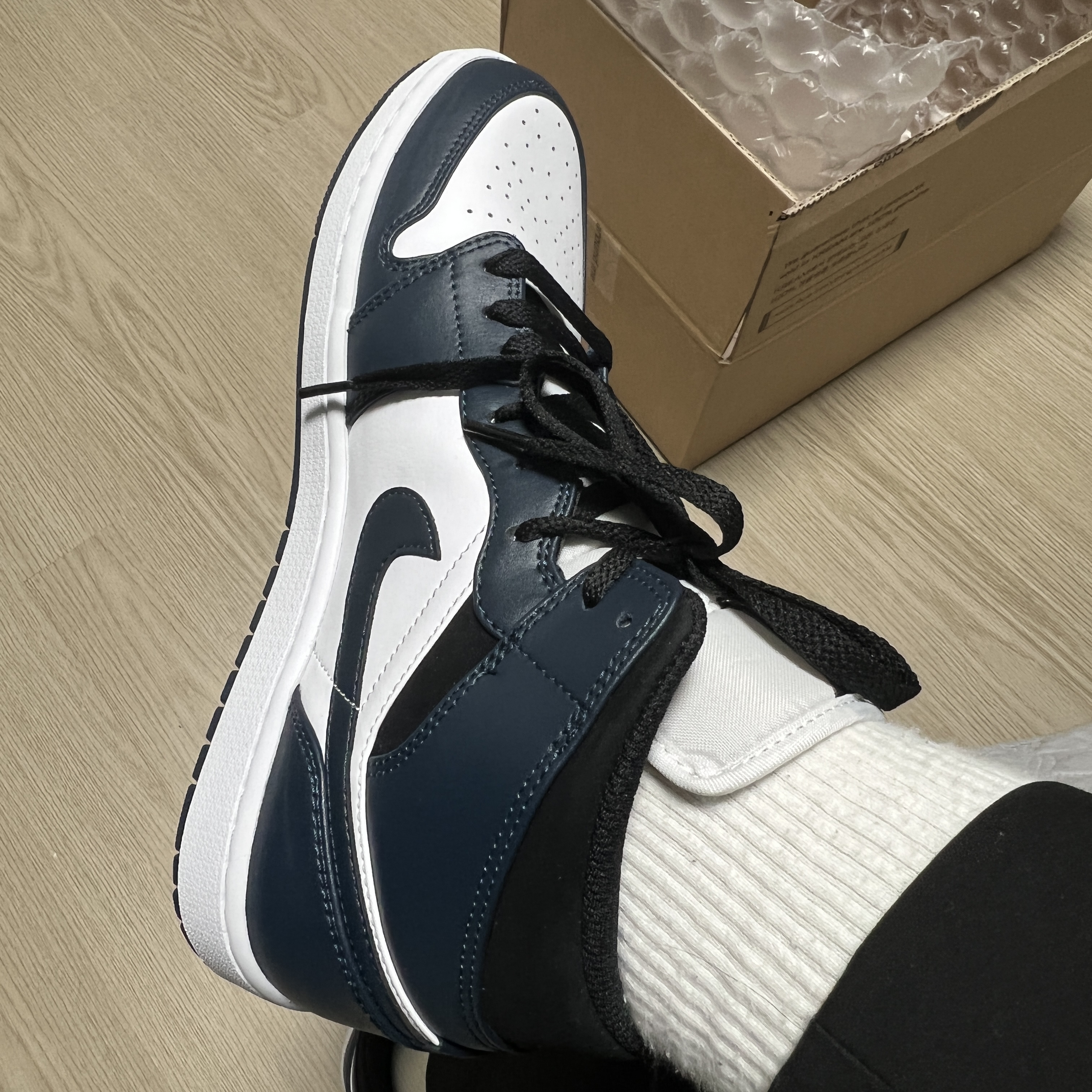 Jordan 1 Mid Dark Teal 착용 스타일 - 5