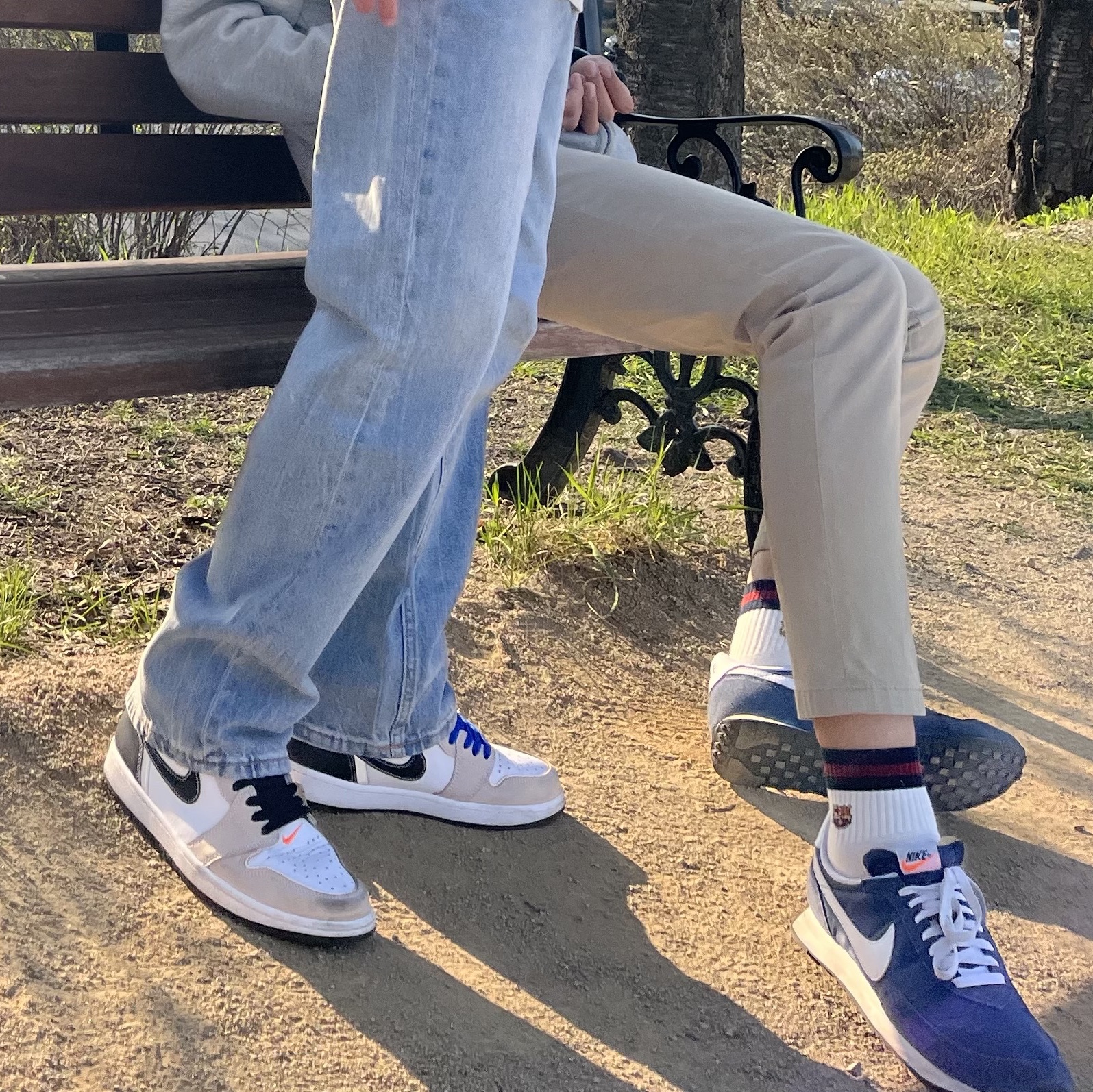 Jordan 1 Retro High OG Prototype, Nike Waffle Trainer 2 Thunder Blue 착용 스타일 - 1