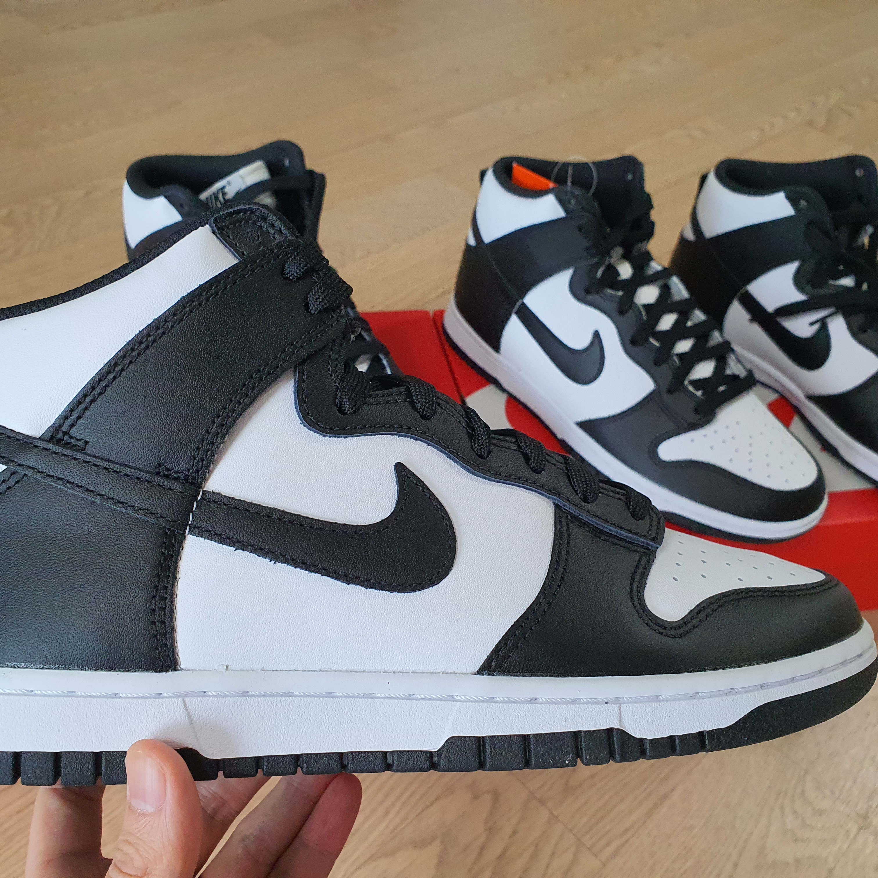 Nike Dunk High Retro Championship White 착용 스타일 - 3