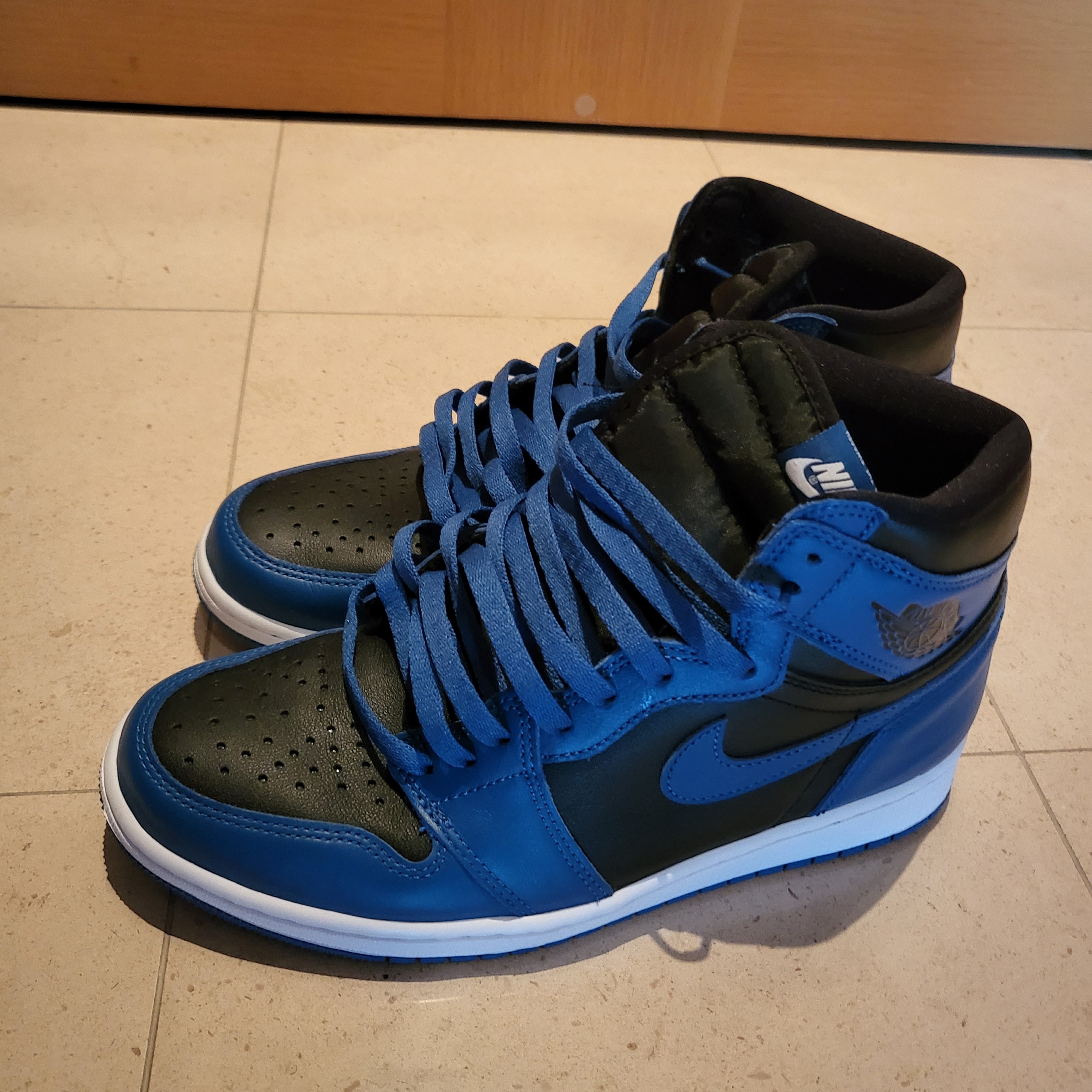 Jordan 1 Retro High OG Dark Marina Blue 착용 스타일