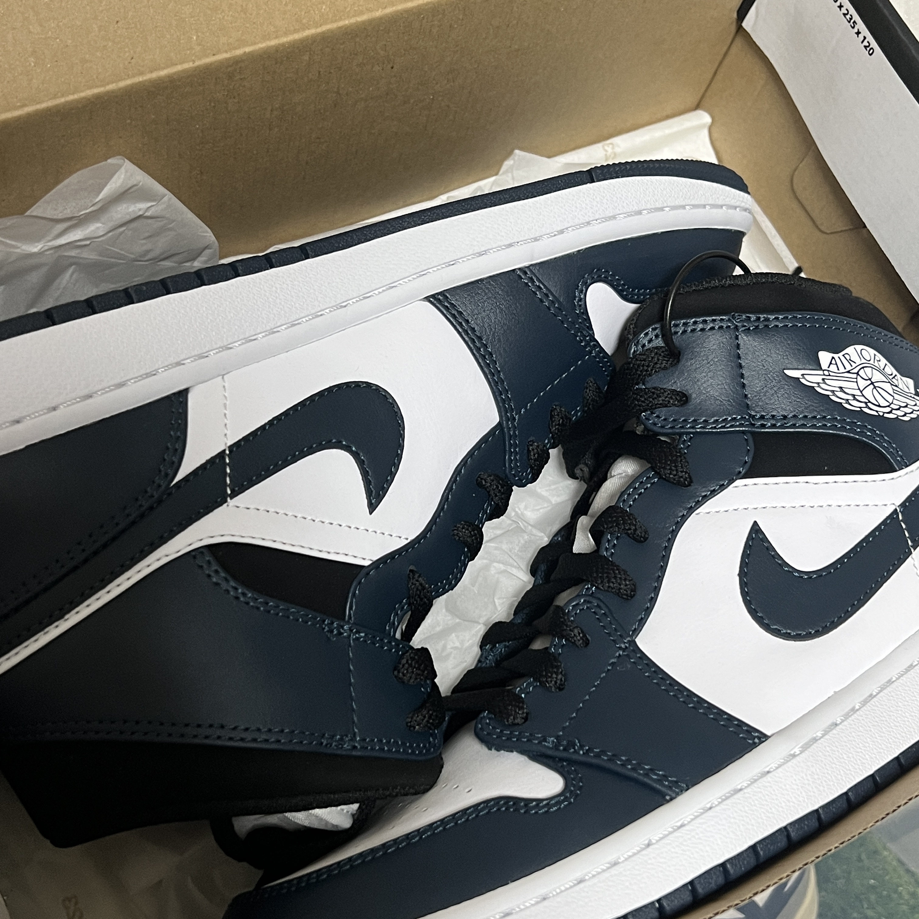 Jordan 1 Mid Dark Teal 착용 스타일 - 3