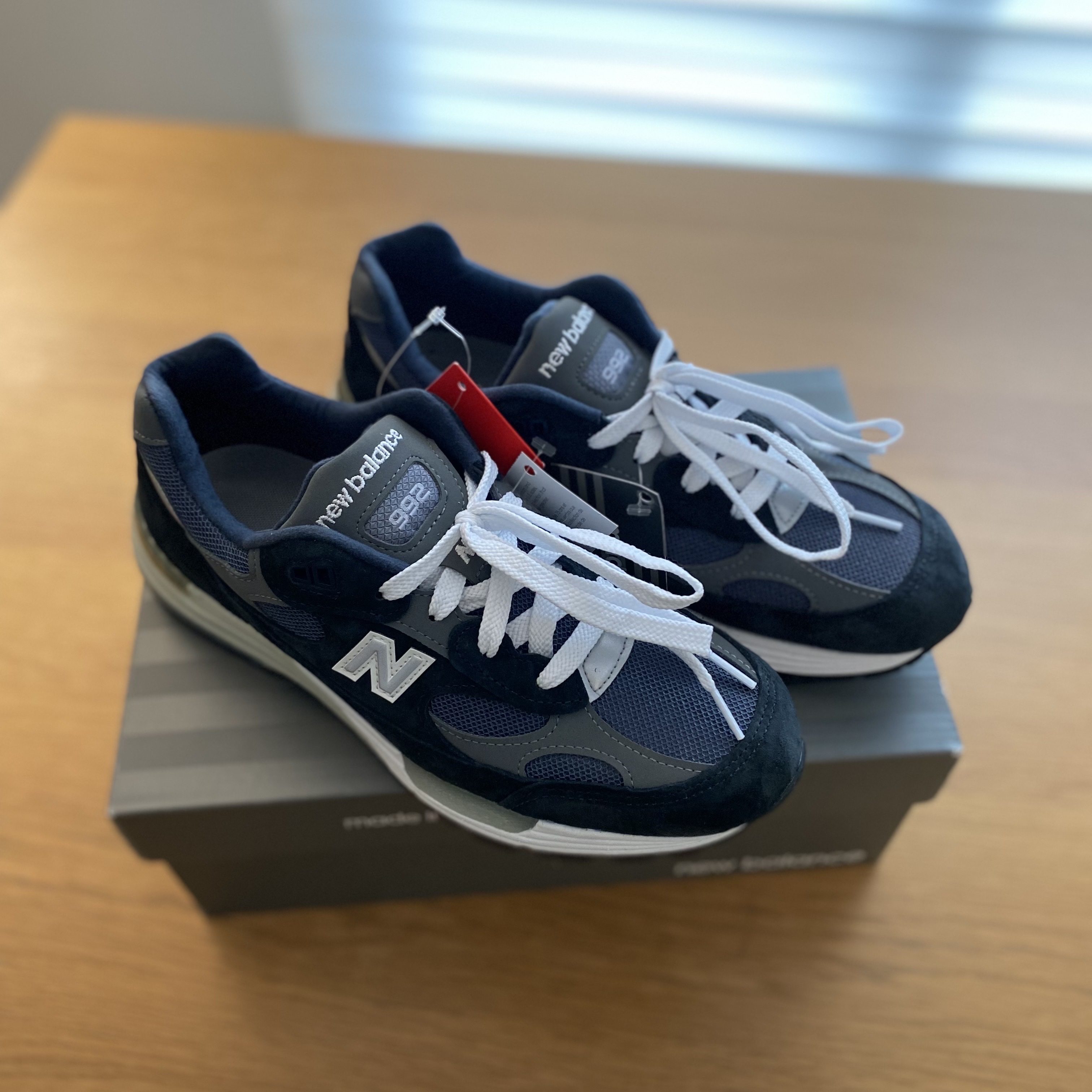 New Balance 992 Made in USA Navy 착용 스타일