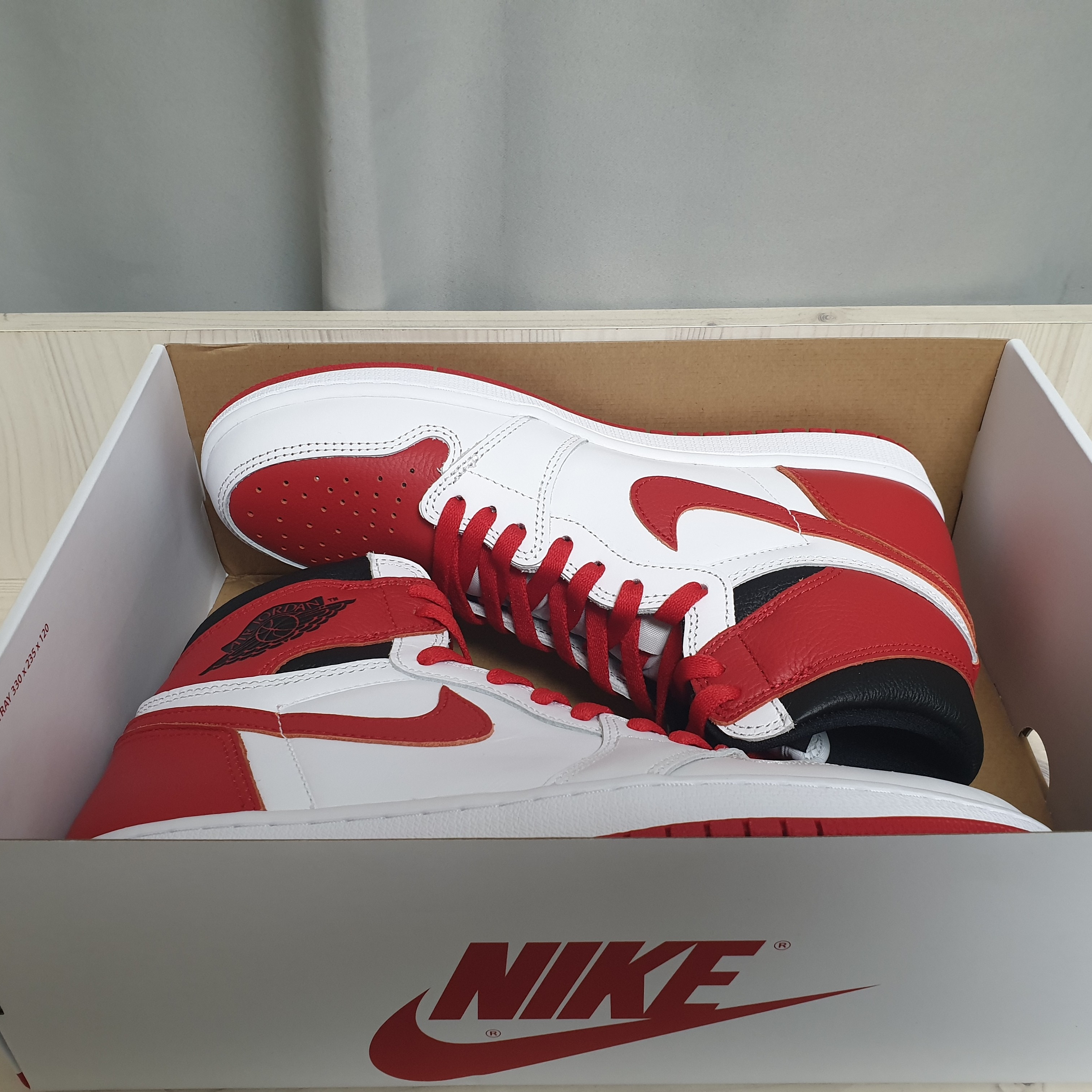 Jordan 1 Retro High OG Heritage, Jordan 1 Retro High OG Dark Marina Blue 착용 스타일 - 3