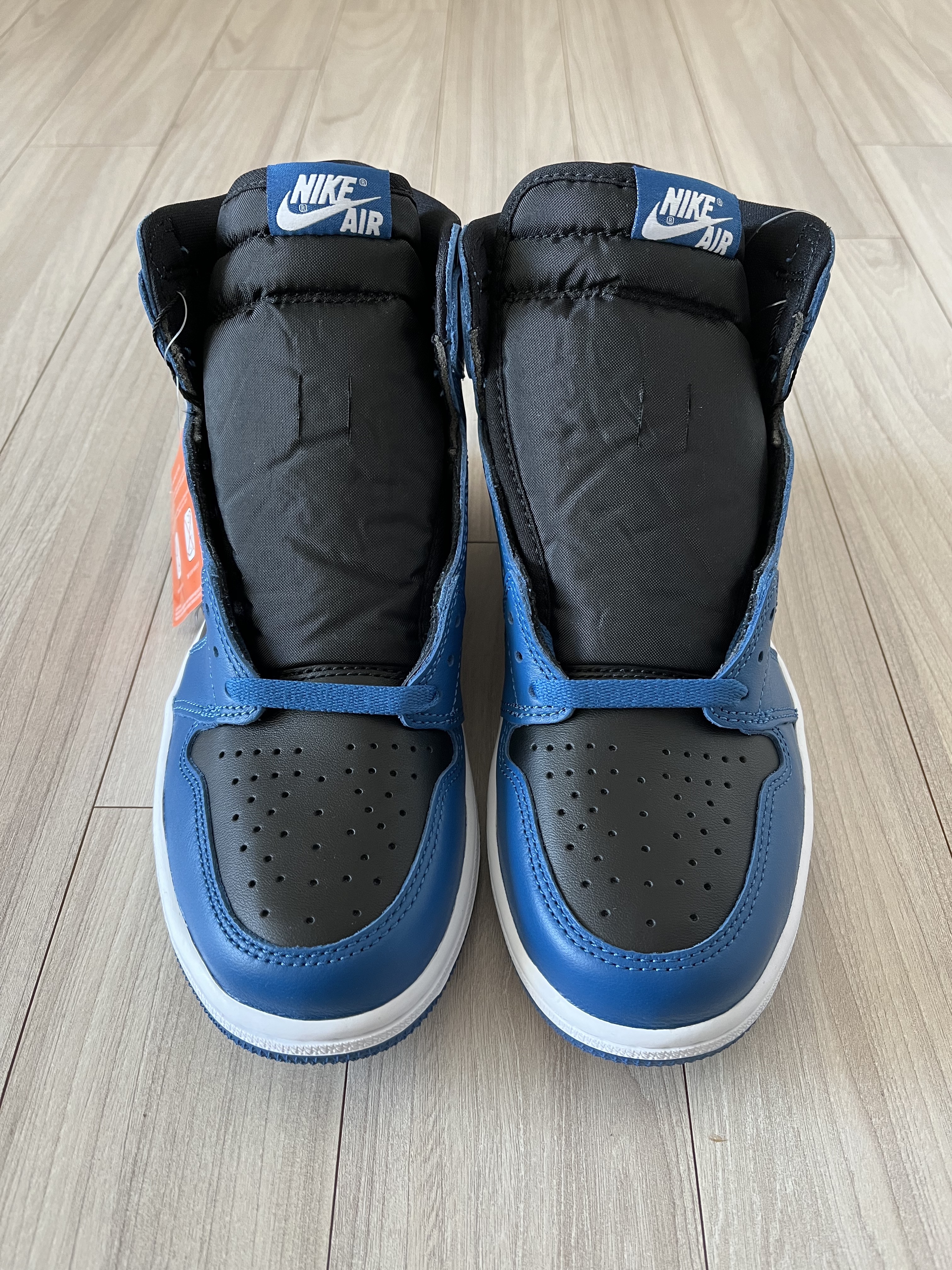 Jordan 1 Retro High OG Dark Marina Blue 착용 스타일