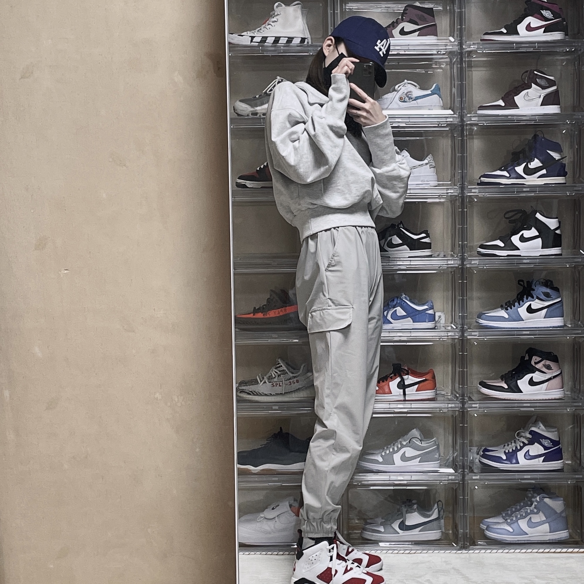 Jordan 6 Retro Carmine 2021, (GS) Jordan 6 Retro Carmine 2021 착용 스타일 - 4