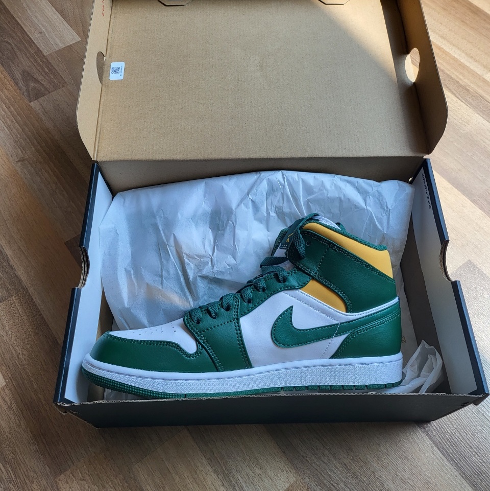 Jordan 1 Mid Sonics 2021 착용 스타일 - 2