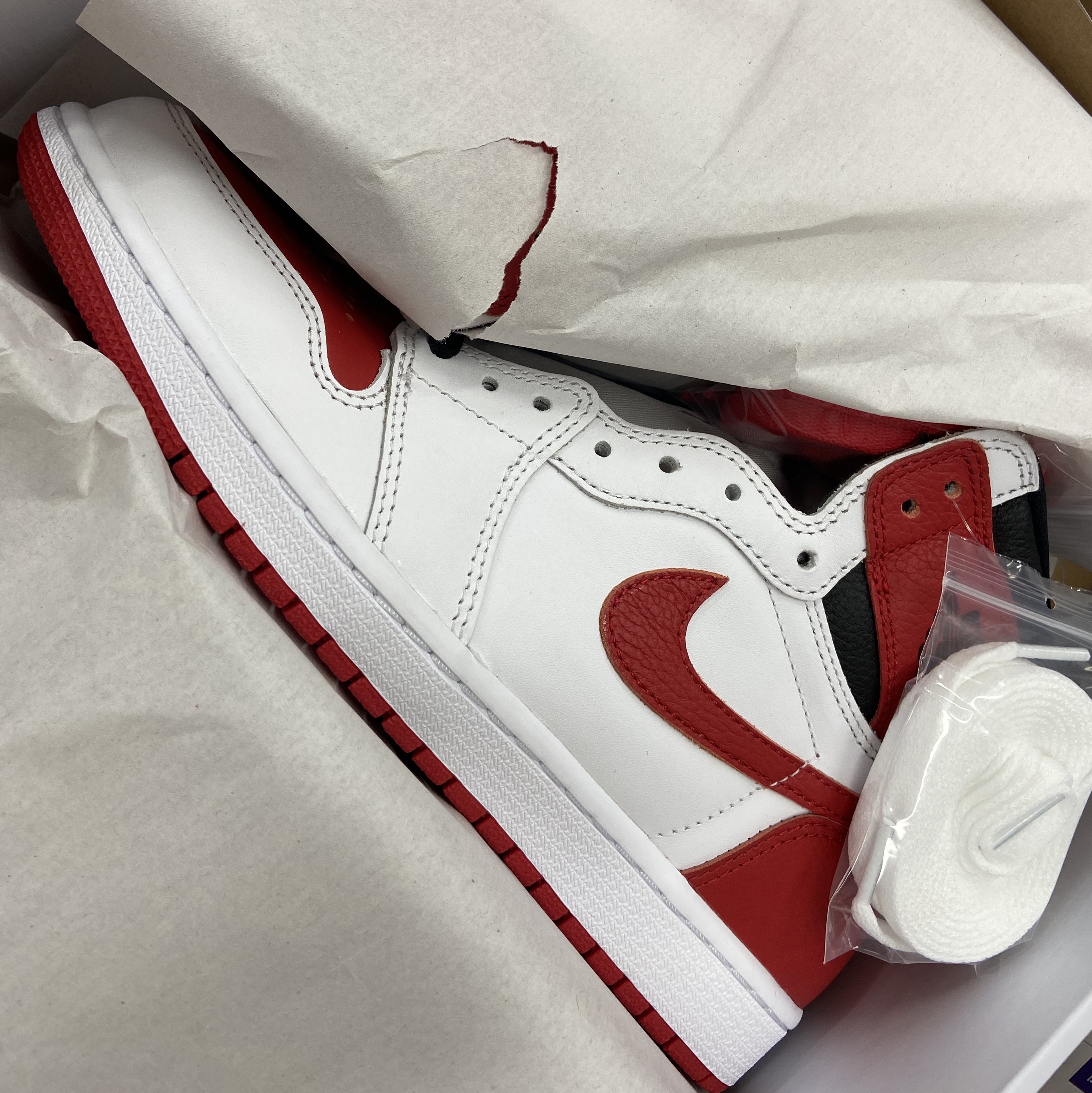Jordan 1 Retro High OG Heritage 착용 스타일 - 3
