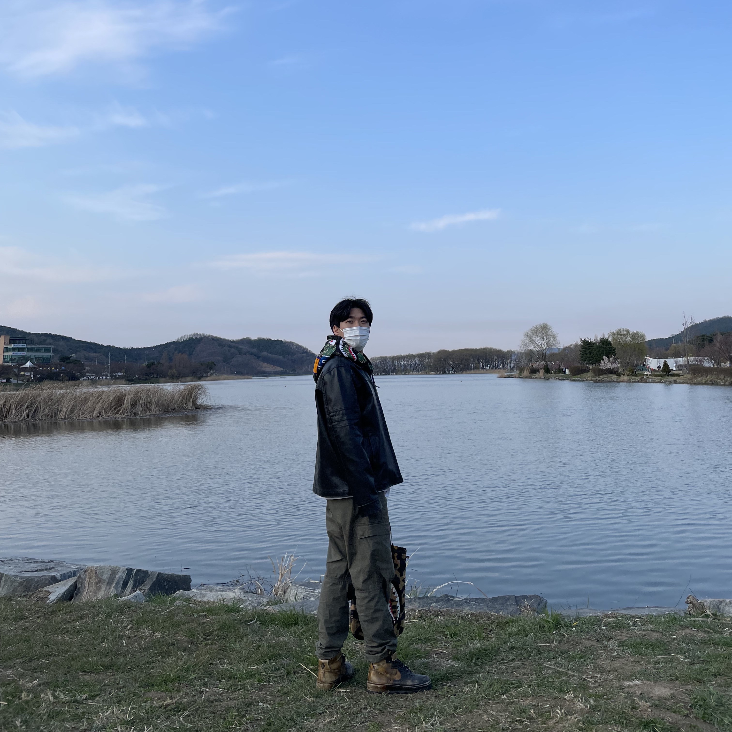 Nike x Pigalle Air Force 1 High Black Gold 착용 스타일