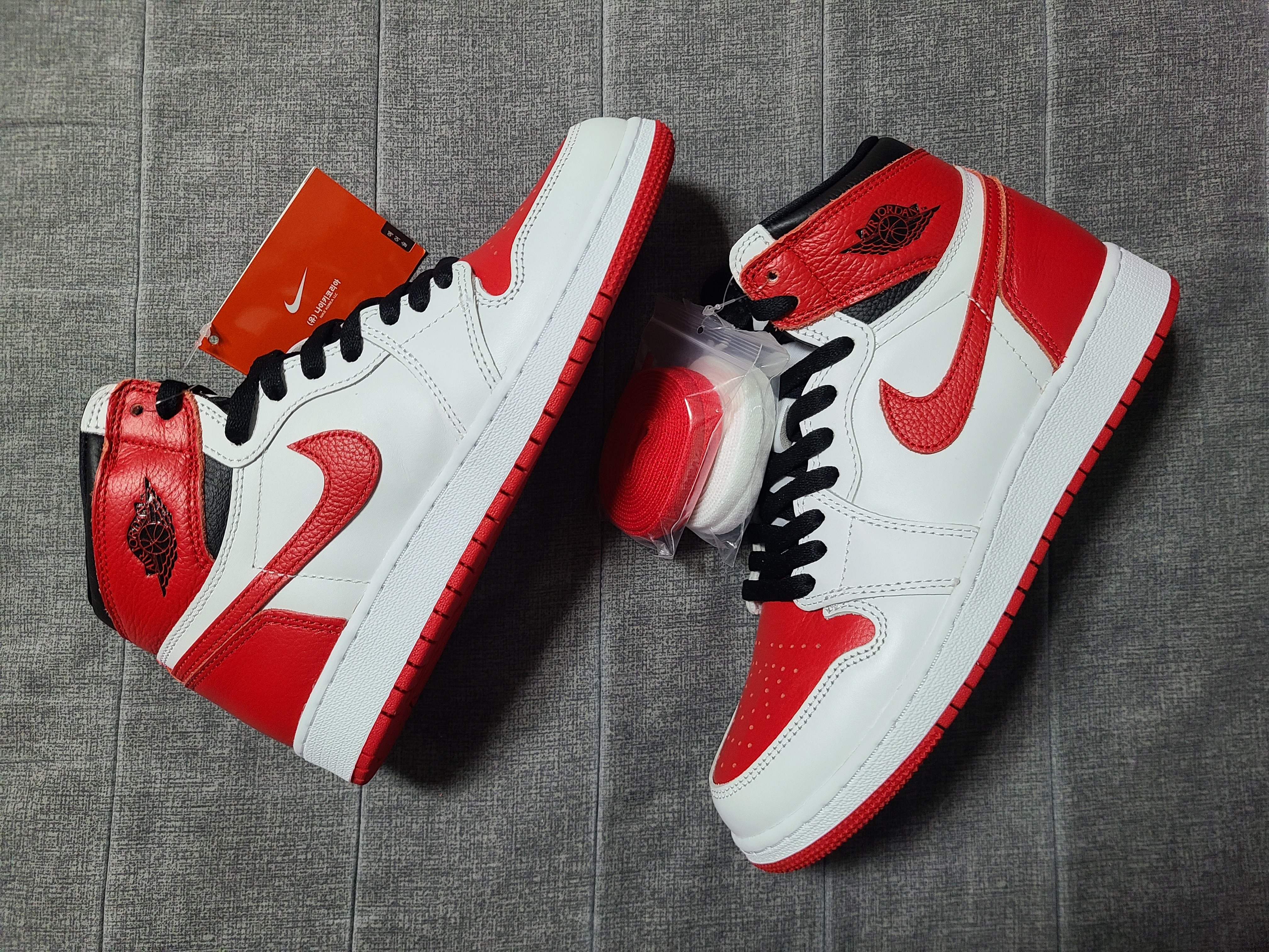 (GS) Jordan 1 Retro High OG Heritage 착용 스타일