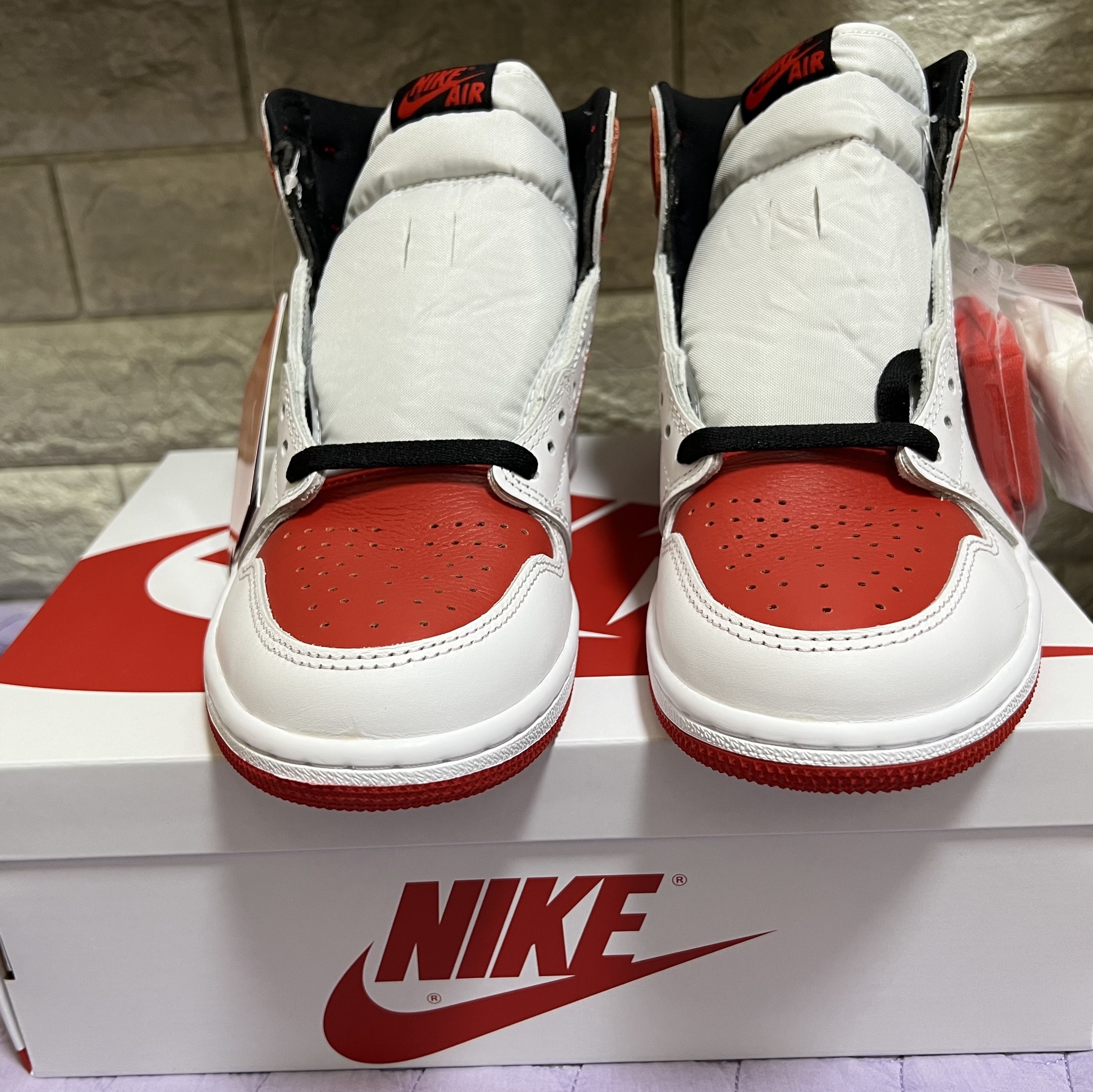 Jordan 1 Retro High OG Heritage 착용 스타일