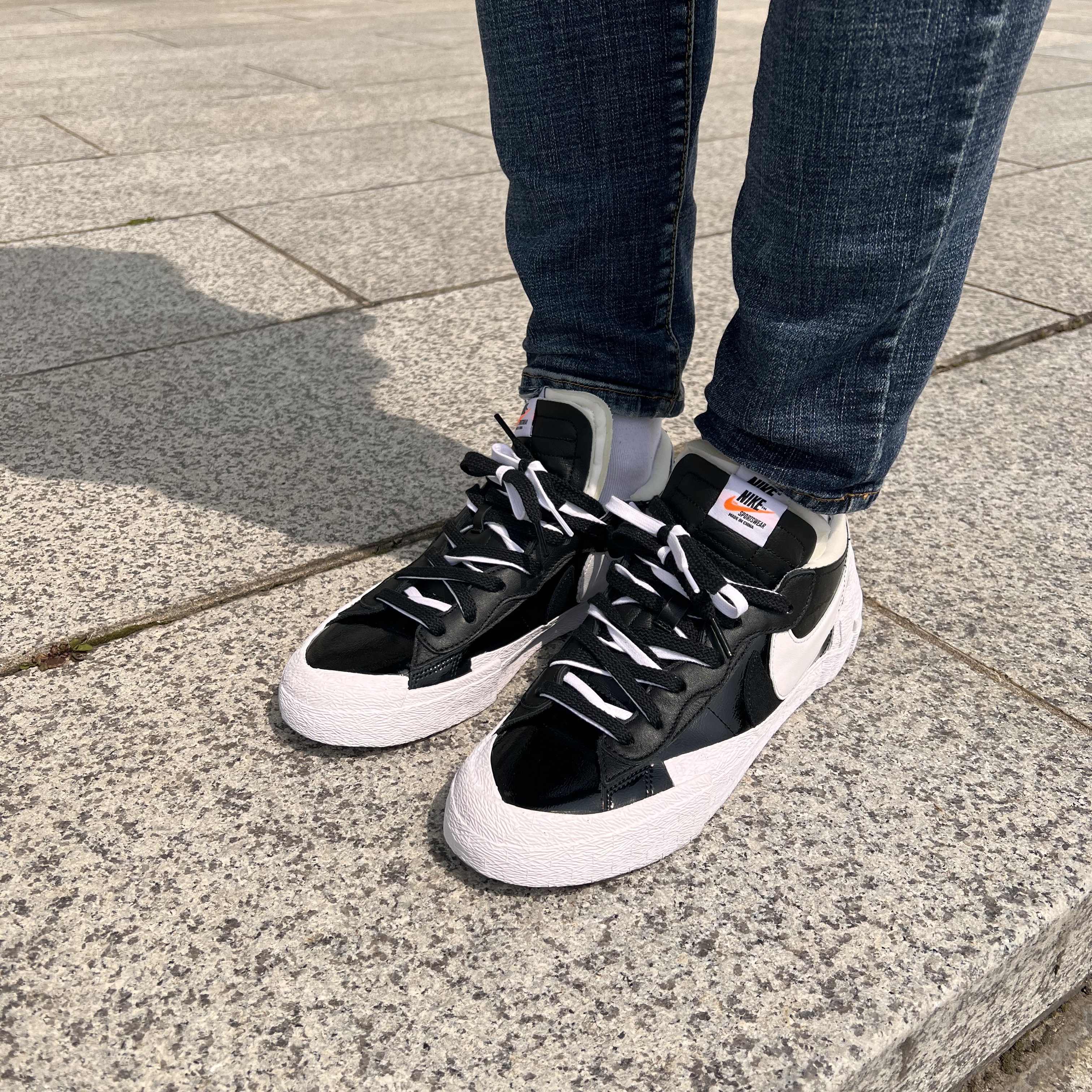 Nike x Sacai Blazer Low Black Patent Leather 착용 스타일