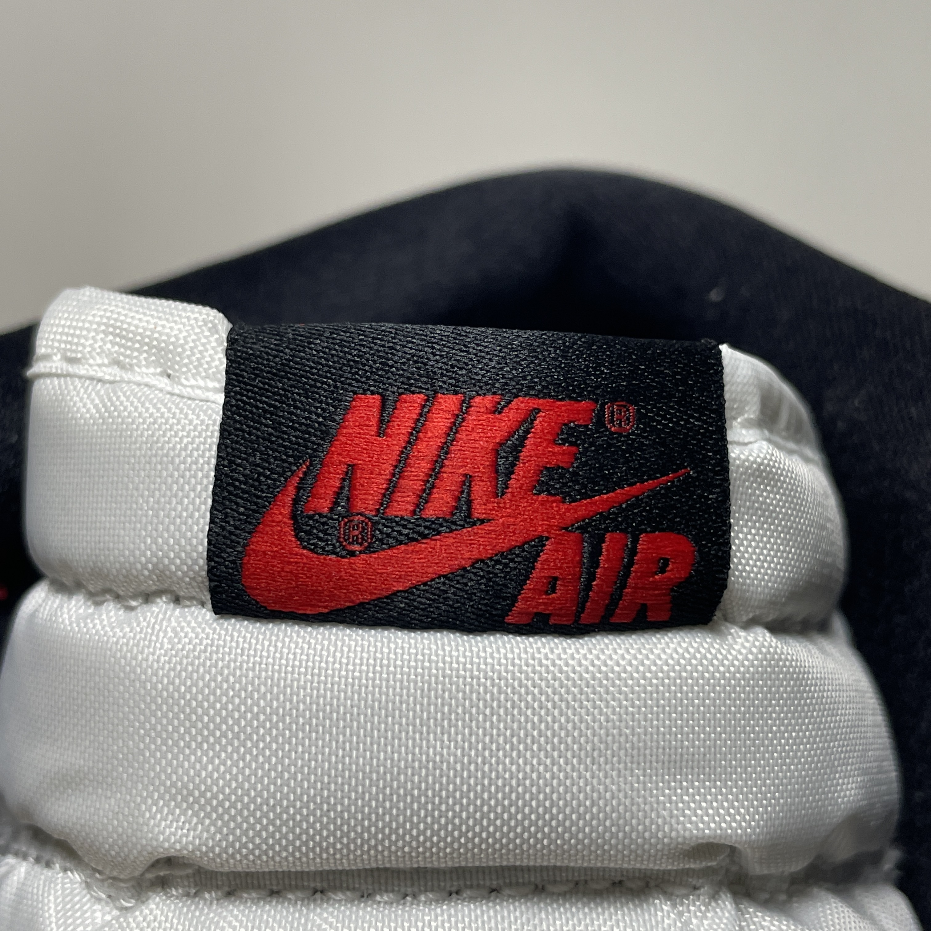 Jordan 1 Retro High OG Heritage 착용 스타일 - 1