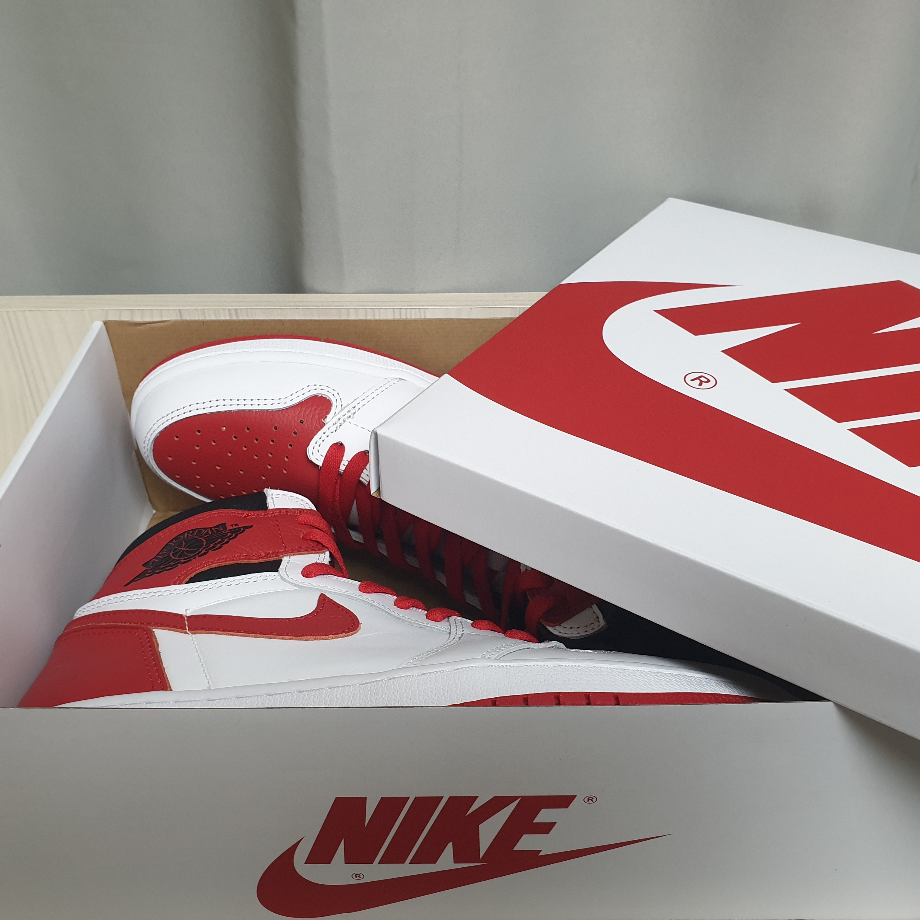 Jordan 1 Retro High OG Heritage, Jordan 1 Retro High OG Dark Marina Blue 착용 스타일 - 2