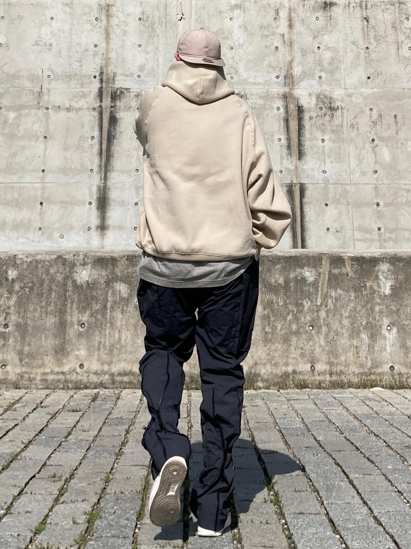 Essentials Pullover Hoodie Linen - Ssense Exclusive, Nike Air Force 1 '07 QS LBJ 착용 스타일 - 2