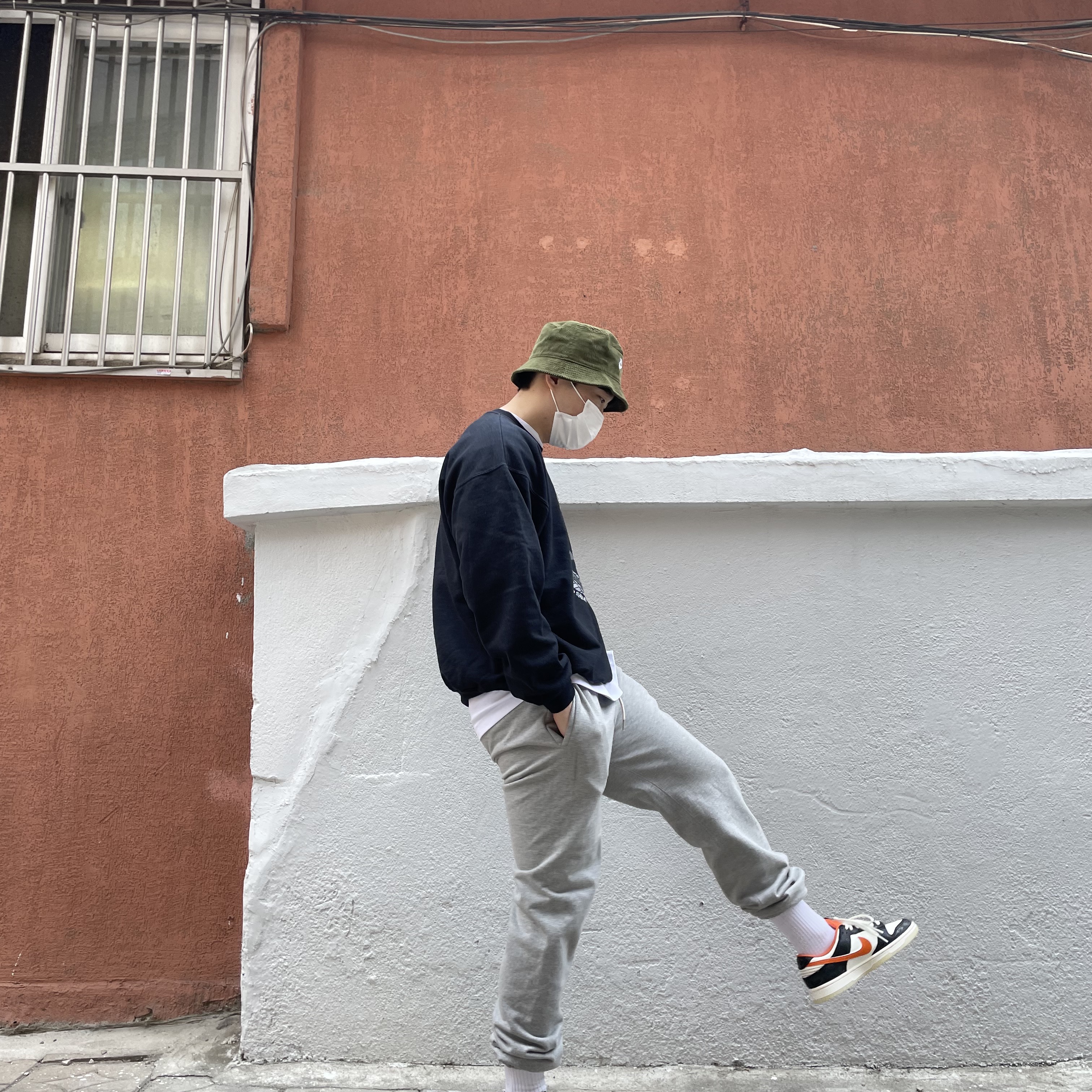 Nike Dunk Low Retro PRM Halloween 착용 스타일