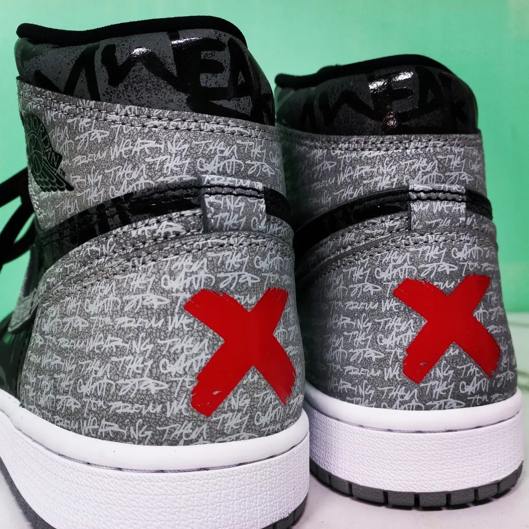 Jordan 1 Retro High OG Rebellionaire 착용 스타일 - 3