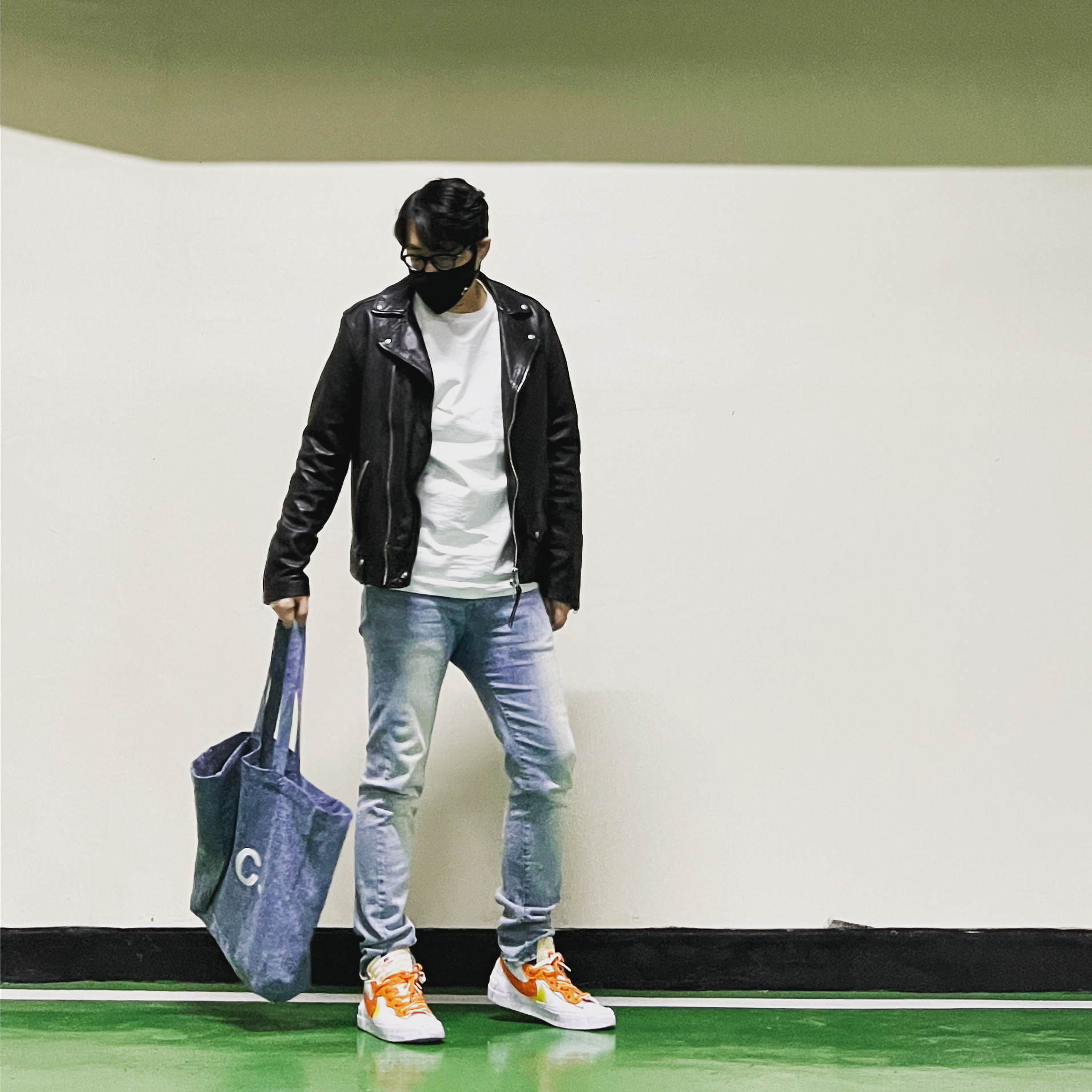 Nike x Sacai Blazer Low Magma Orange 착용 스타일