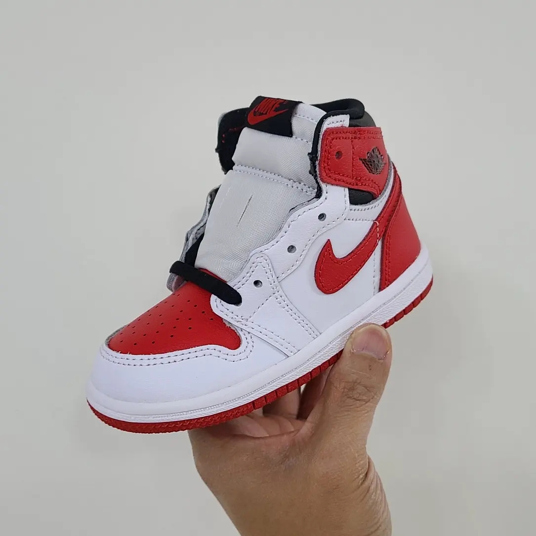 (TD) Jordan 1 Retro High OG Heritage 착용 스타일 - 1
