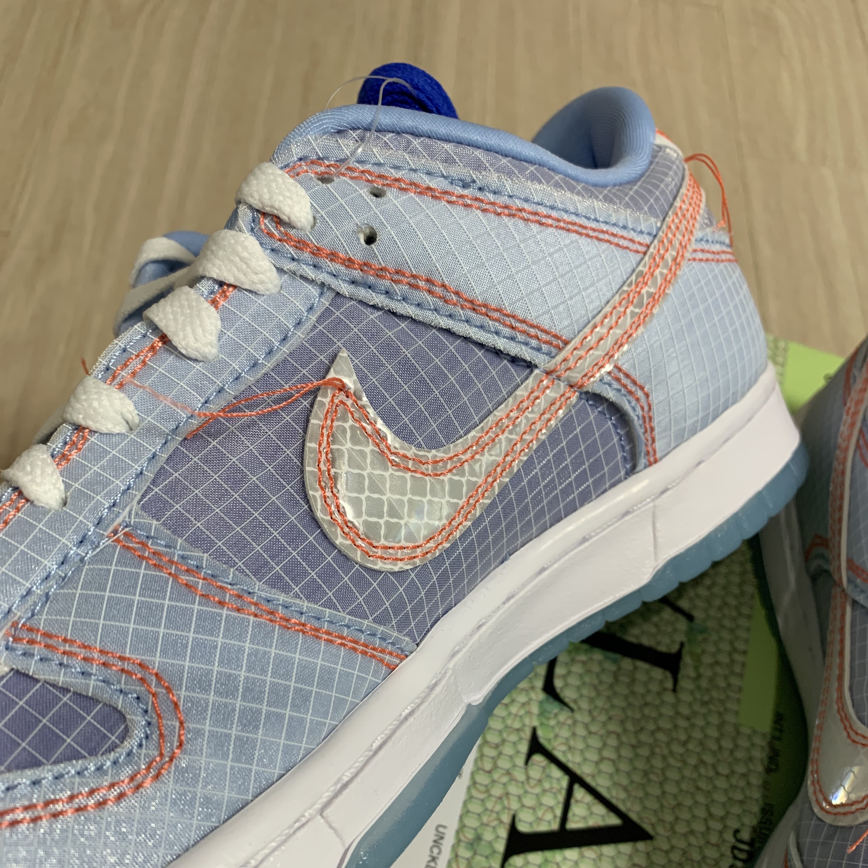 Nike x Union Dunk Low Passport Pack Argon 착용 스타일 - 4