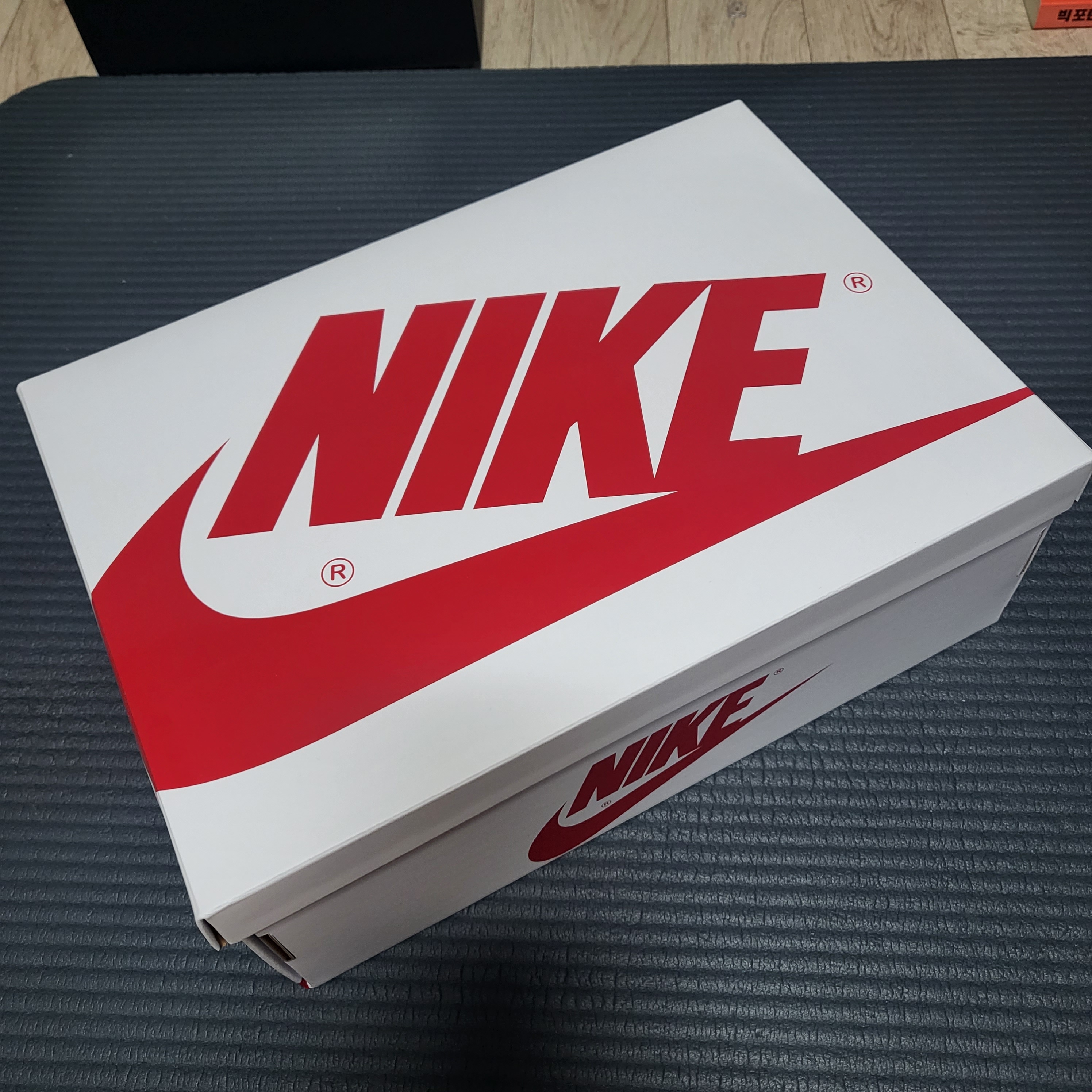 Jordan 1 Retro High OG Heritage 착용 스타일 - 5