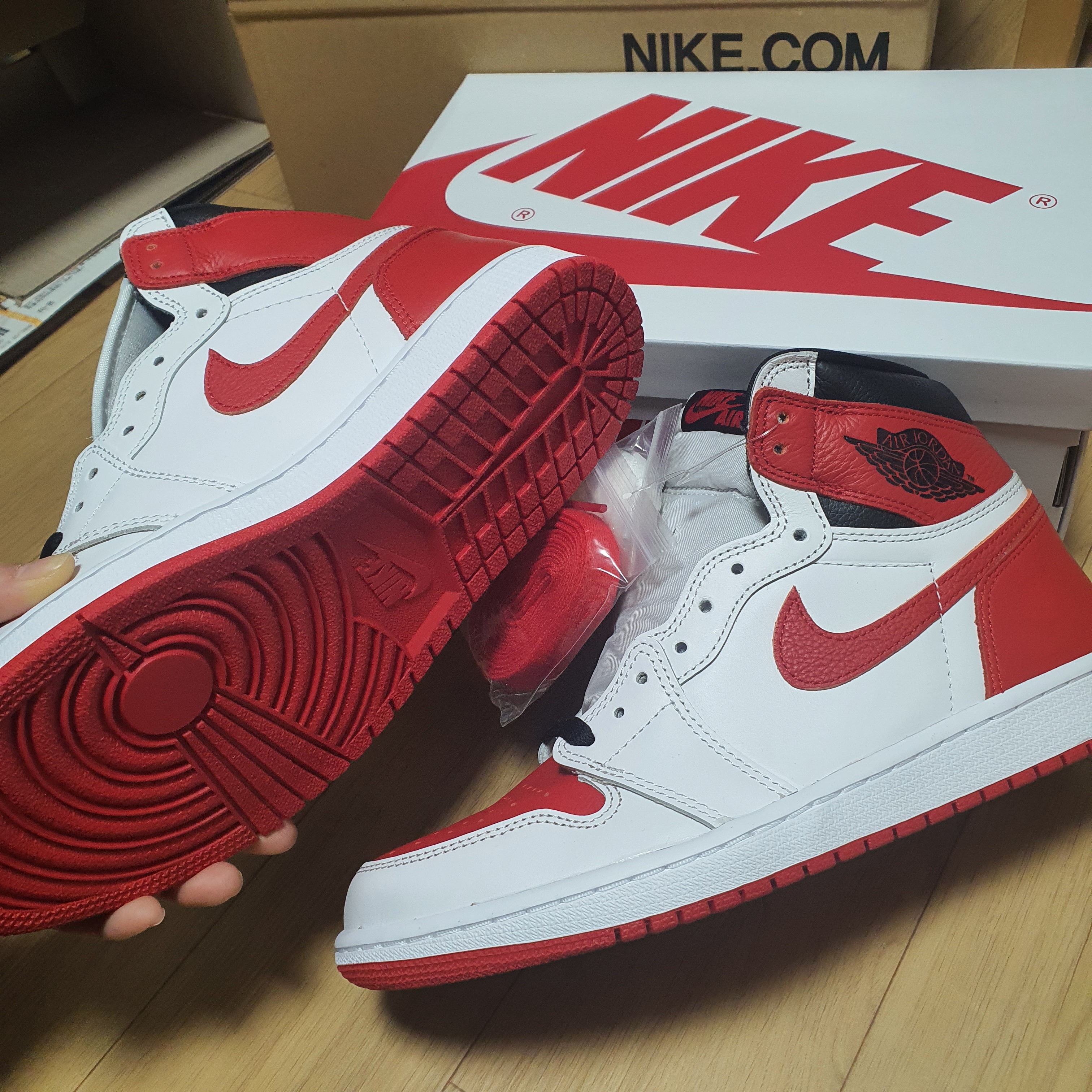 Jordan 1 Retro High OG Heritage 착용 스타일 - 2