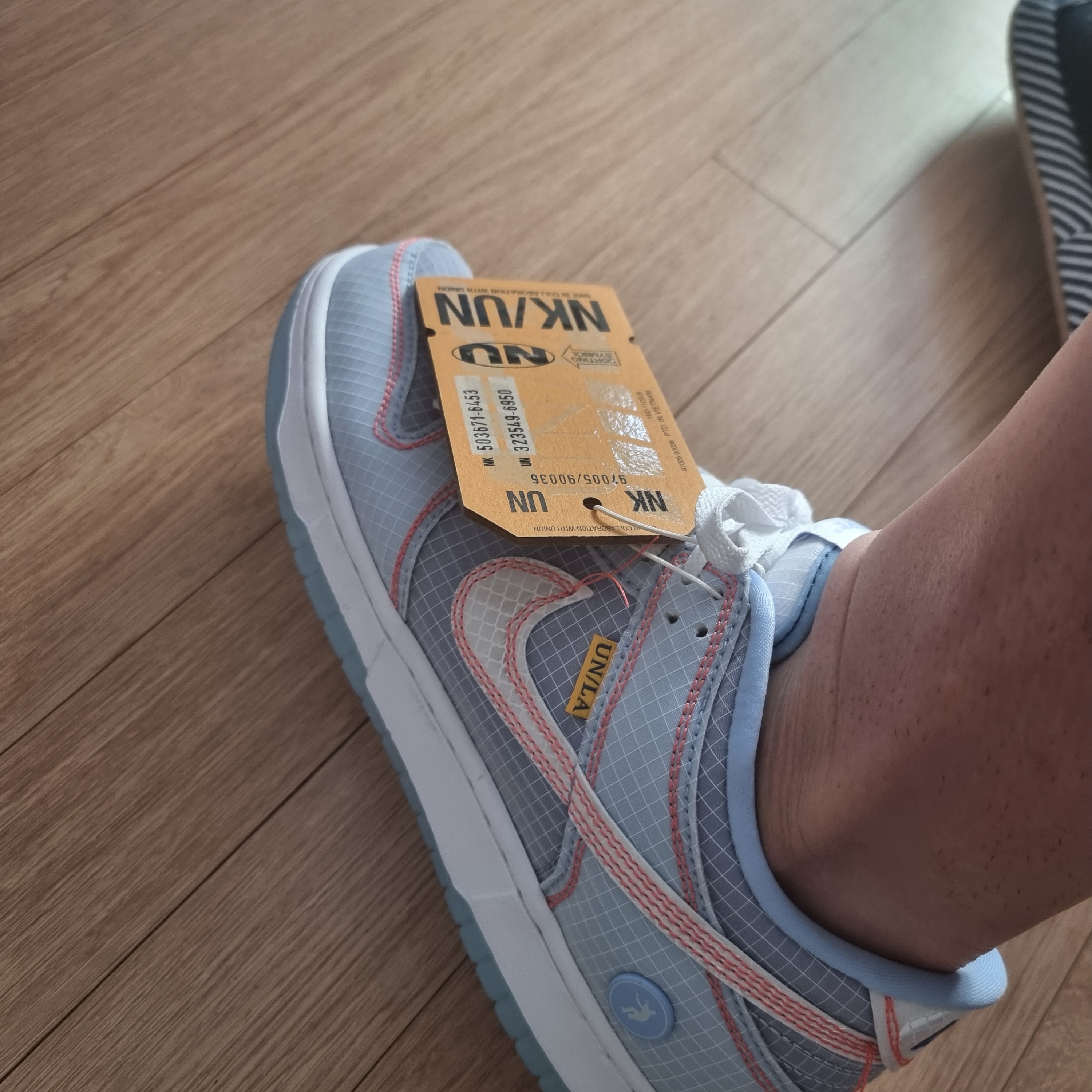 Nike x Union Dunk Low Passport Pack Argon 착용 스타일 - 5