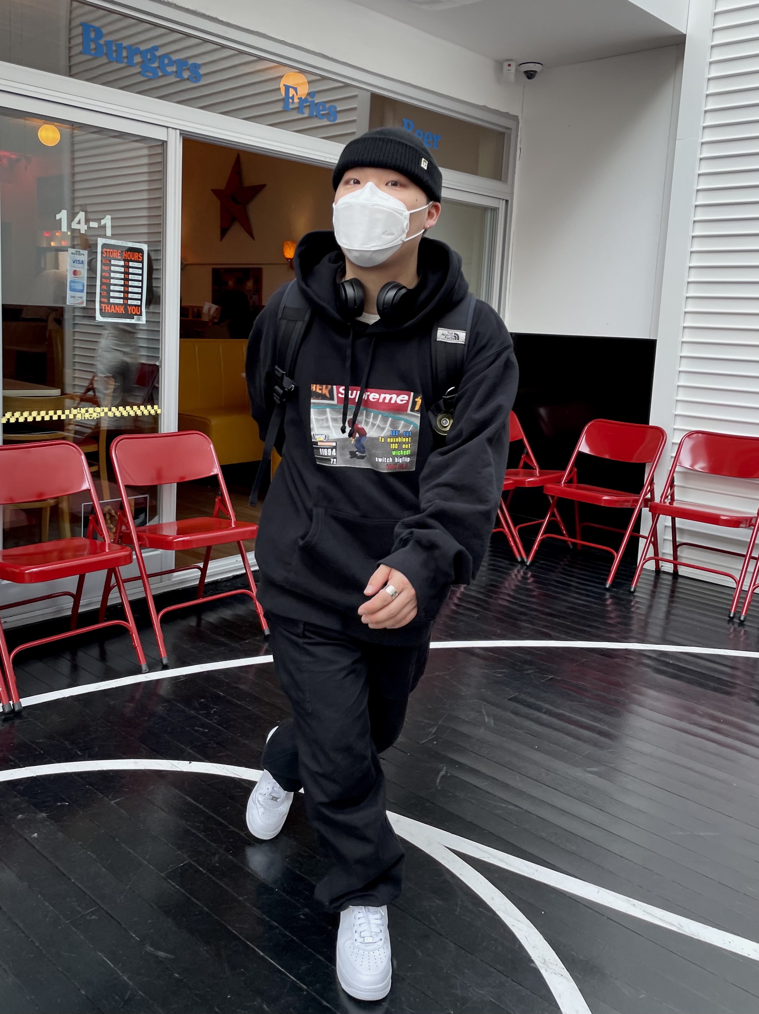 Supreme x Thrasher Hooded Sweatshirt Black - 21FW, Nike x Supreme Air Force 1 Low White 착용 스타일 - 1