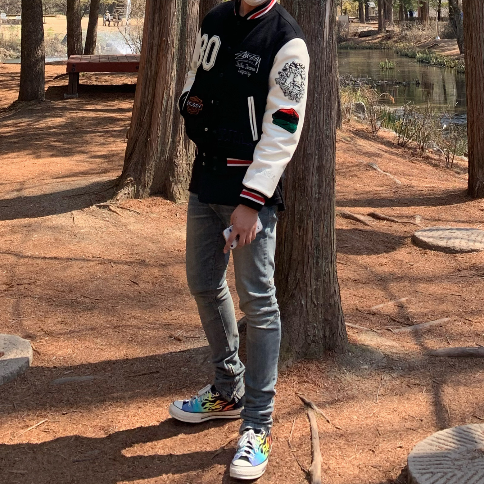 Stussy x Our Legacy x Denim Tears TTL Varsity Jacket Black, Converse Chuck 70 Ox Flaming Archive Print 착용 스타일