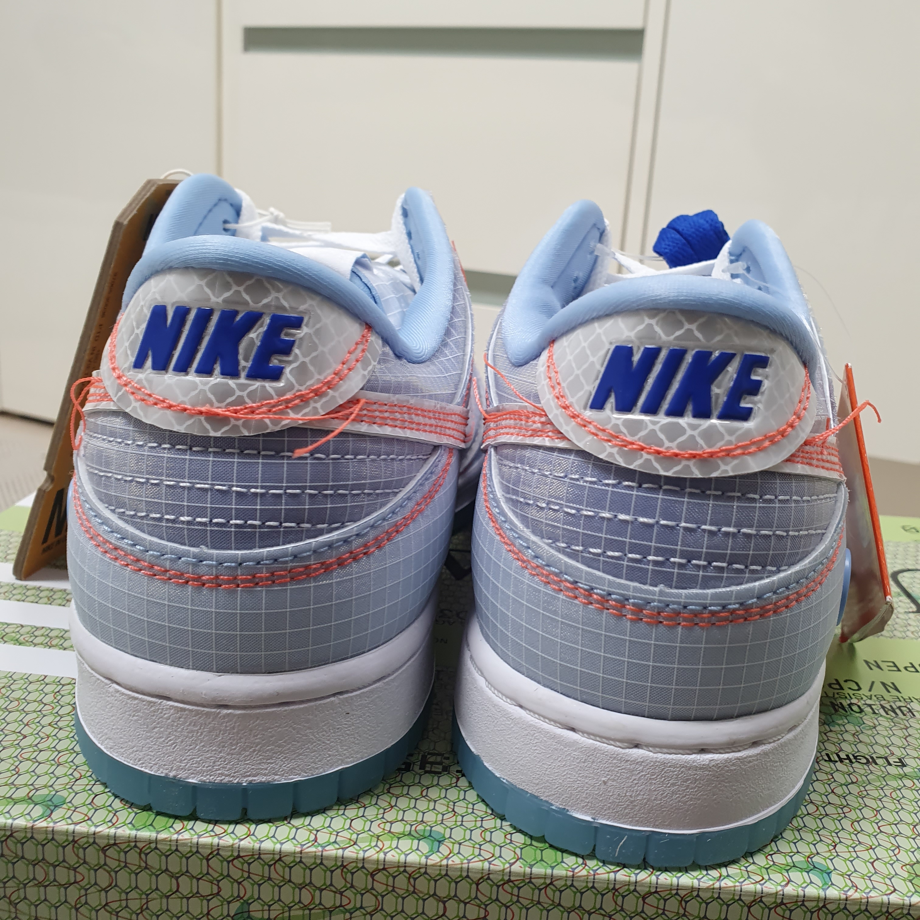 Nike x Union Dunk Low Passport Pack Argon 착용 스타일 - 3