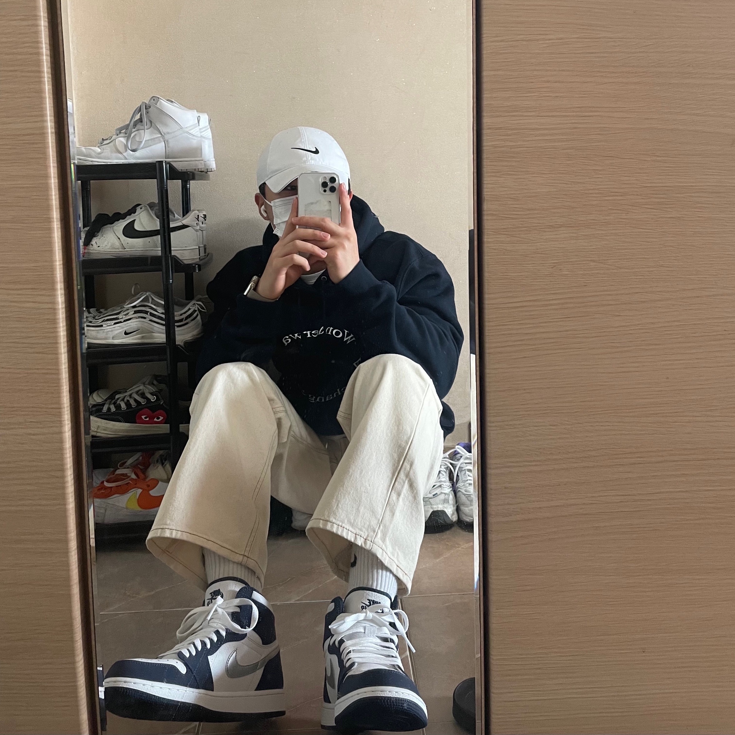 Jordan 1 Retro High OG CO.JP Midnight Navy 착용 스타일