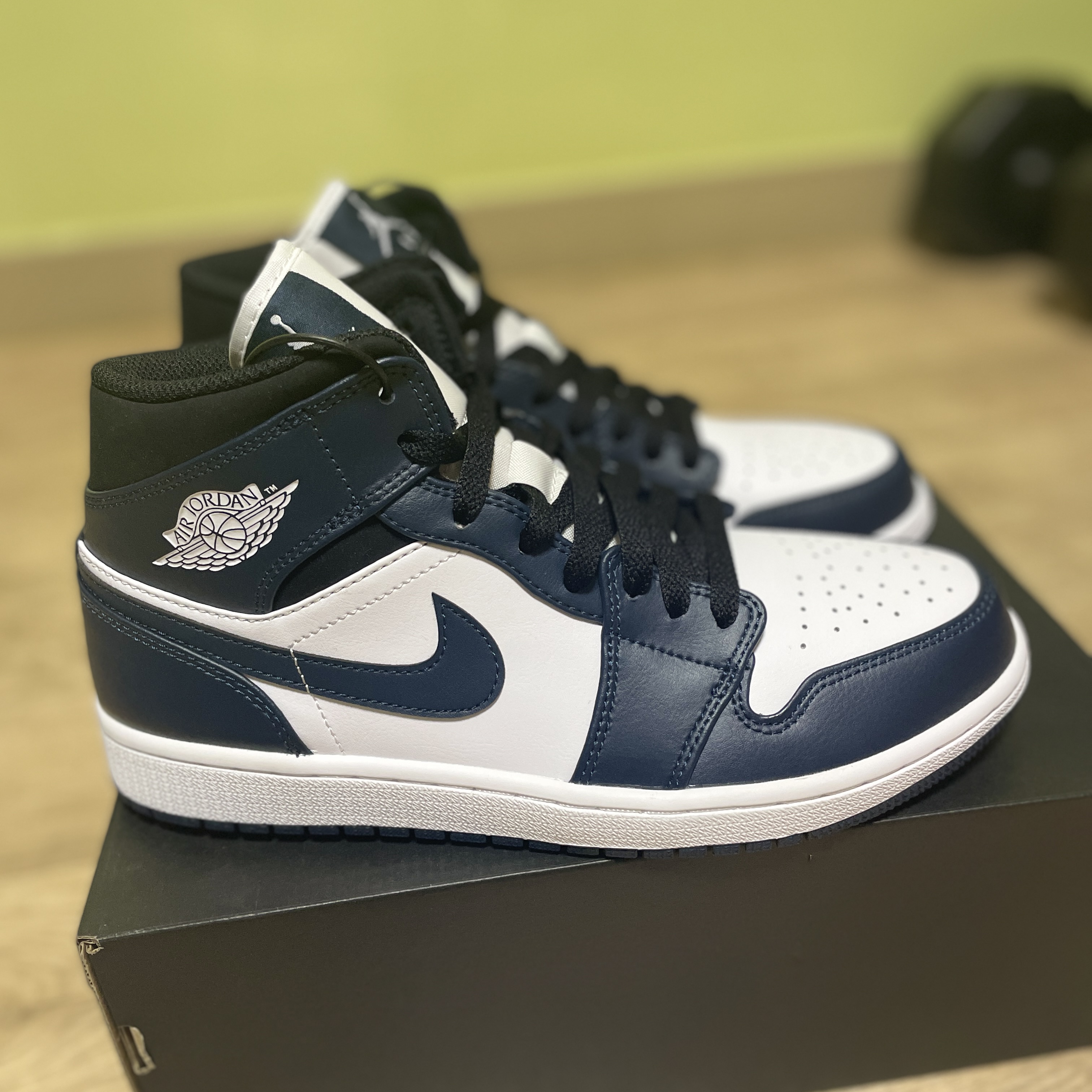 Jordan 1 Mid Dark Teal 착용 스타일 - 3