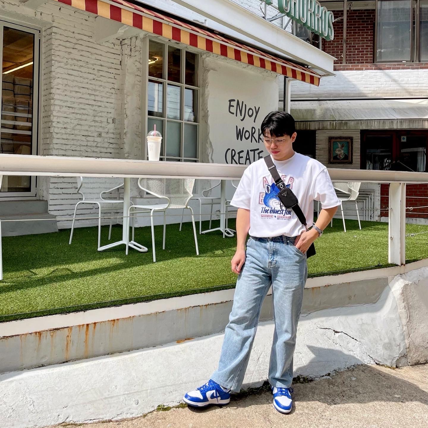 Nike Dunk Low SP Kentucky 2020, Maison Kitsune x Ader Error The Bluest Fox T-Shirt White 착용 스타일 - 1