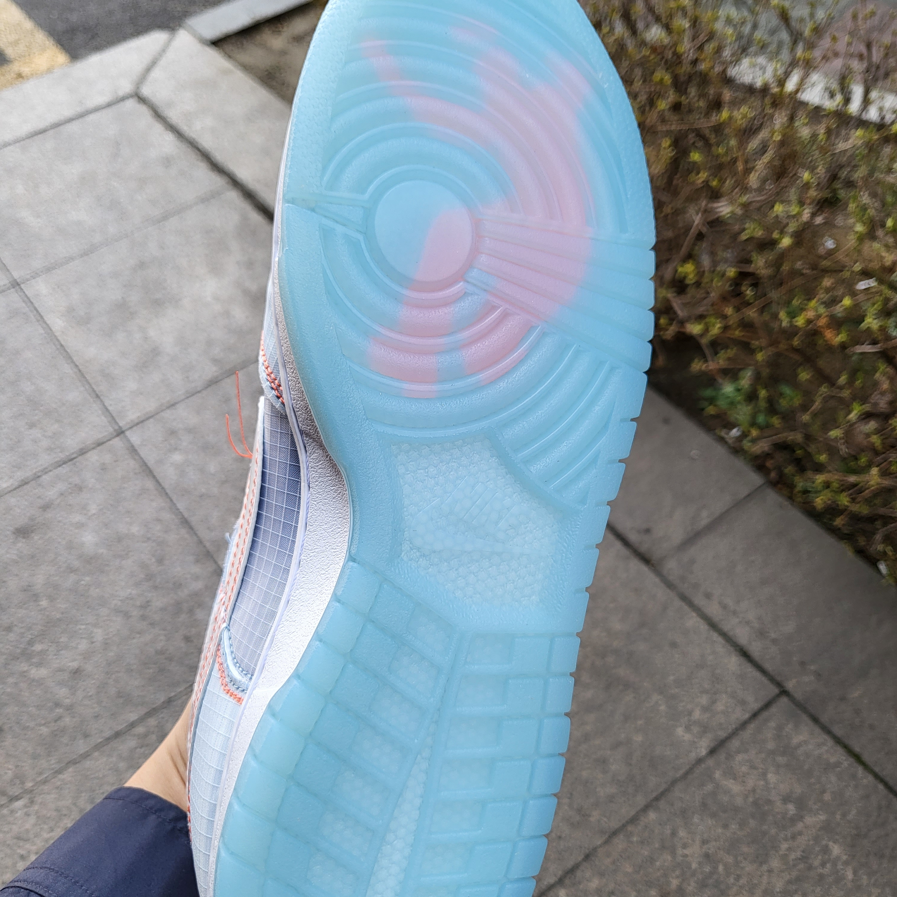 Nike x Union Dunk Low Passport Pack Argon 착용 스타일 - 4