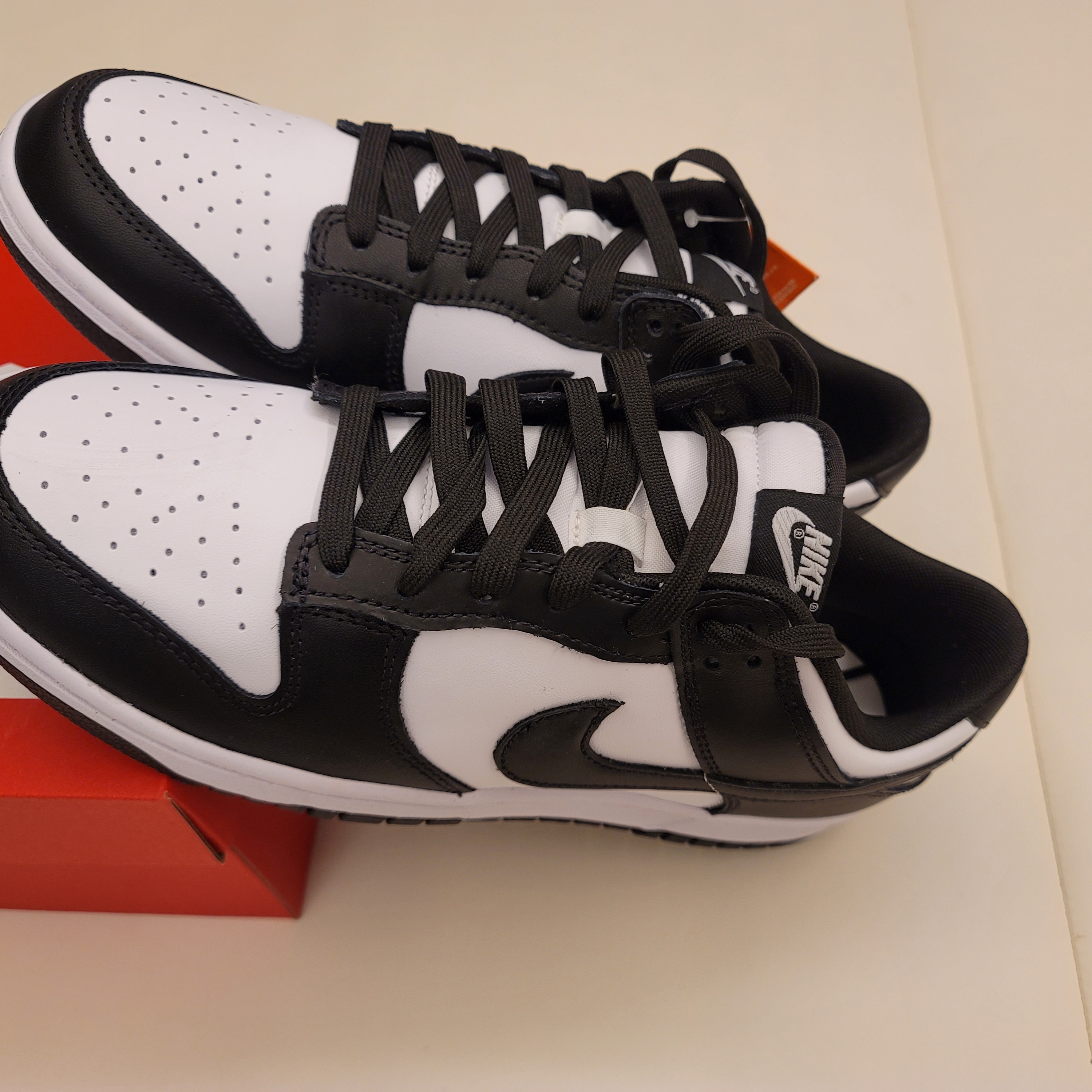 Nike Dunk Low Retro Black 착용 스타일 - 3