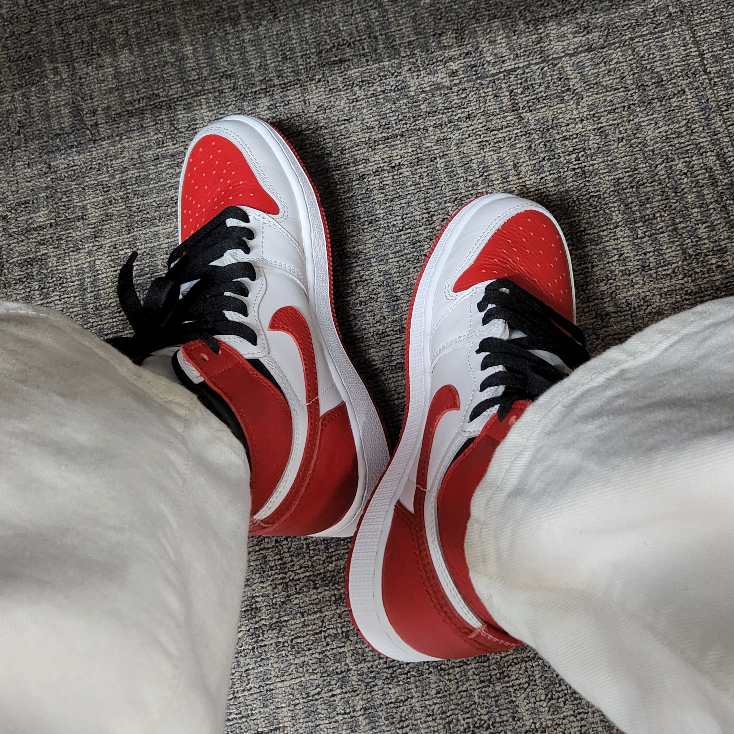 (GS) Jordan 1 Retro High OG Heritage 착용 스타일 - 1