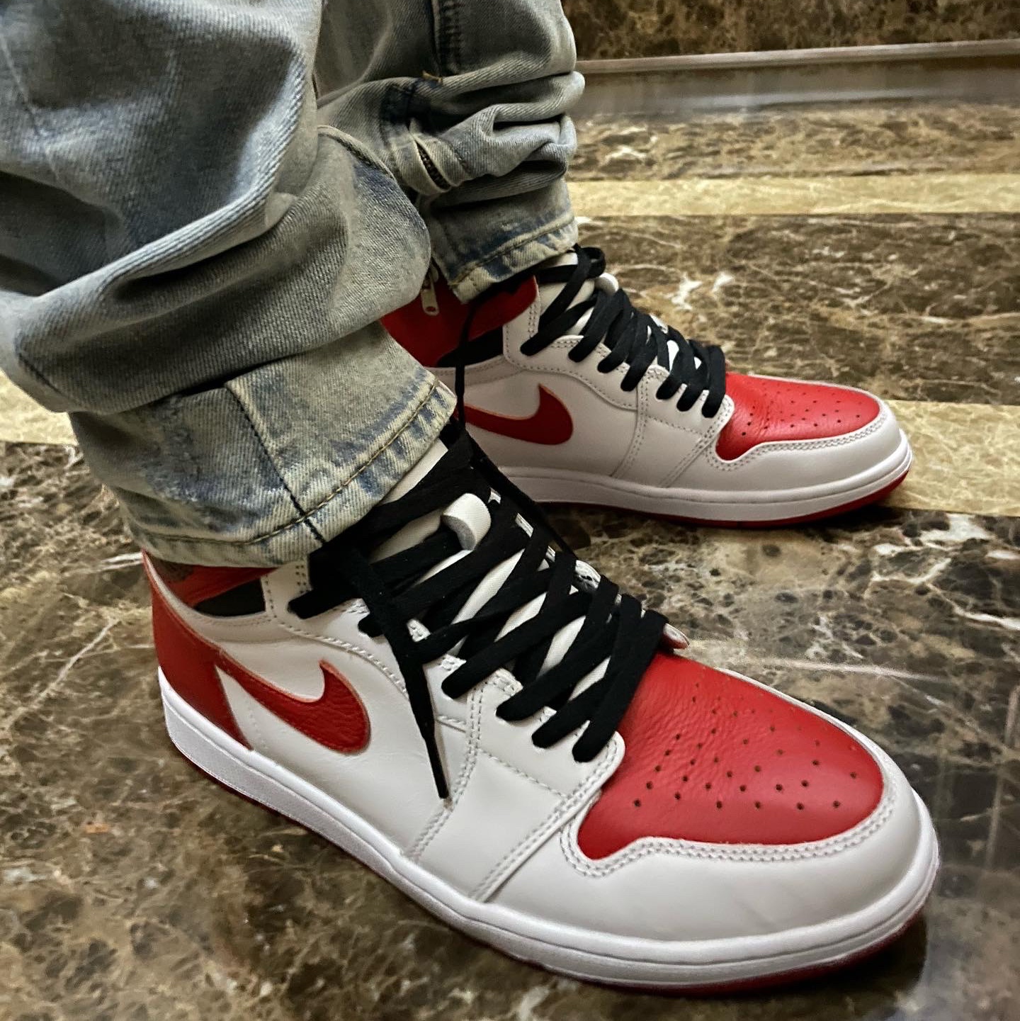 Jordan 1 Retro High OG Heritage, Supreme Logo Stripe Jacquard Denim Camp Cap Blue - 20FW 착용 스타일 - 4