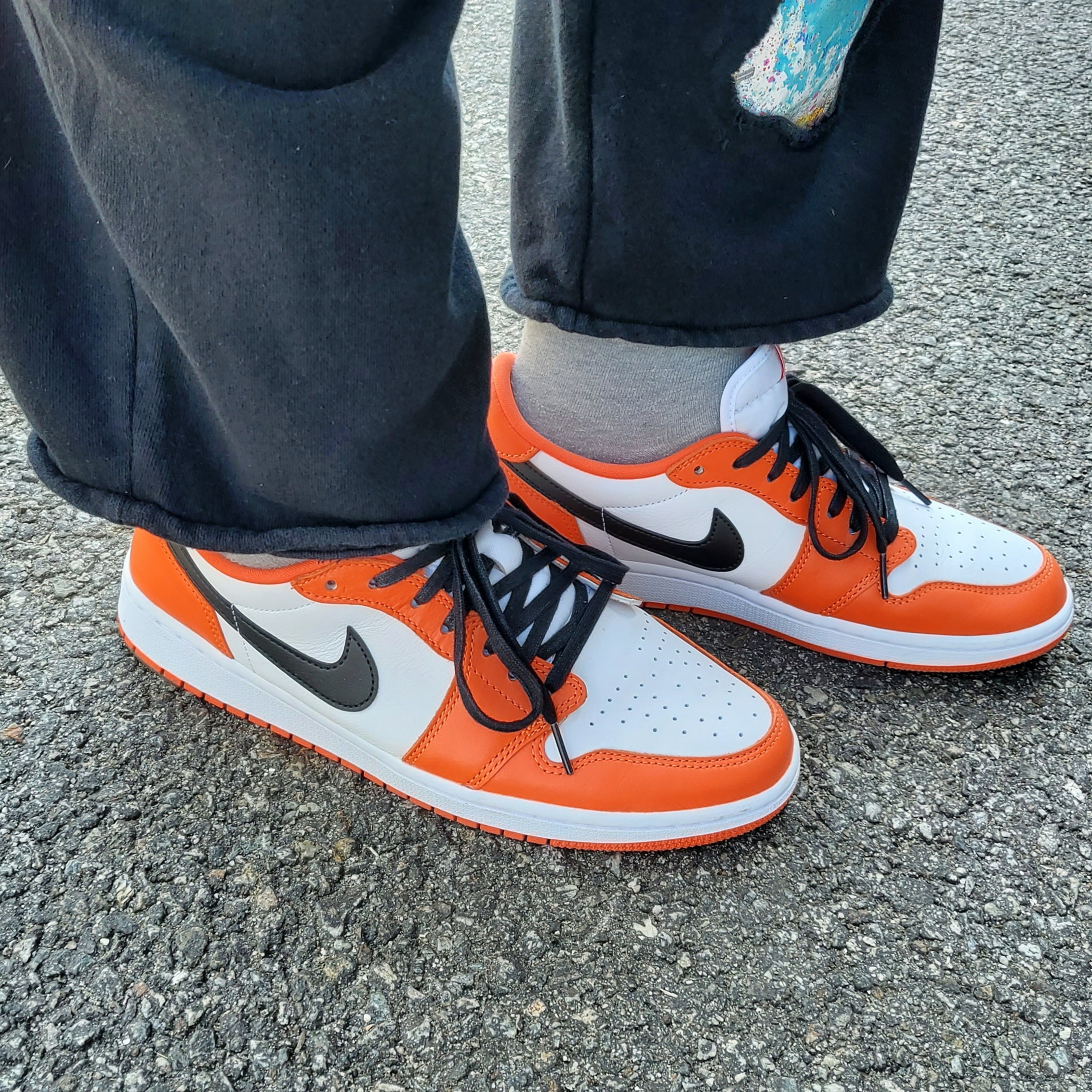 Jordan 1 Low OG Starfish 착용 스타일 - 2