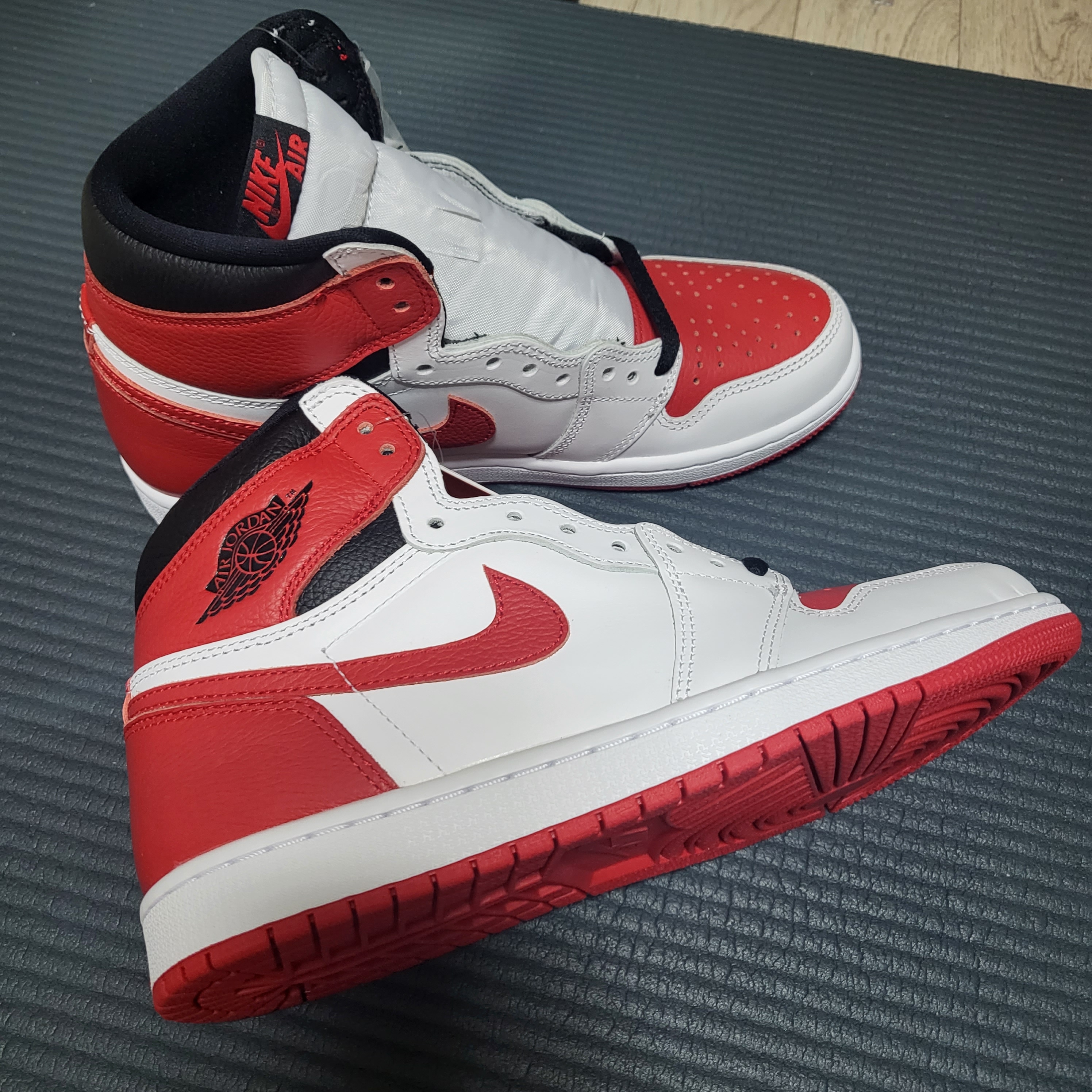 Jordan 1 Retro High OG Heritage 착용 스타일 - 1